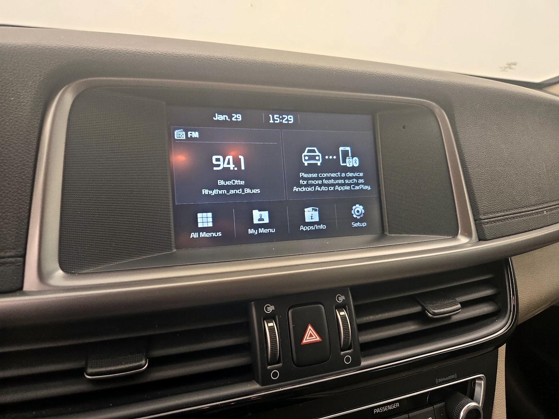 Thumbnail: 2018 Kia Optima - 15