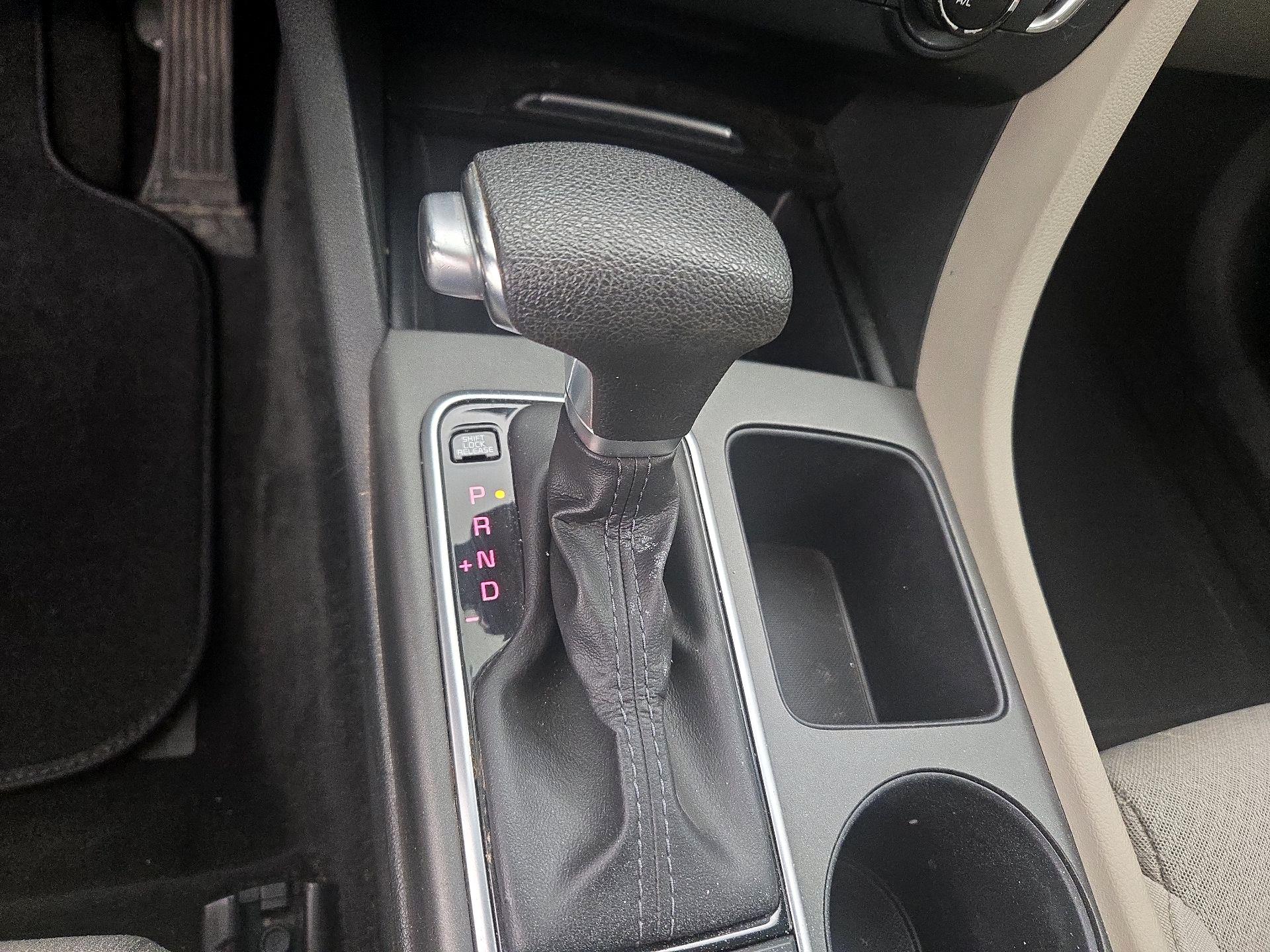 Thumbnail: 2018 Kia Optima - 17