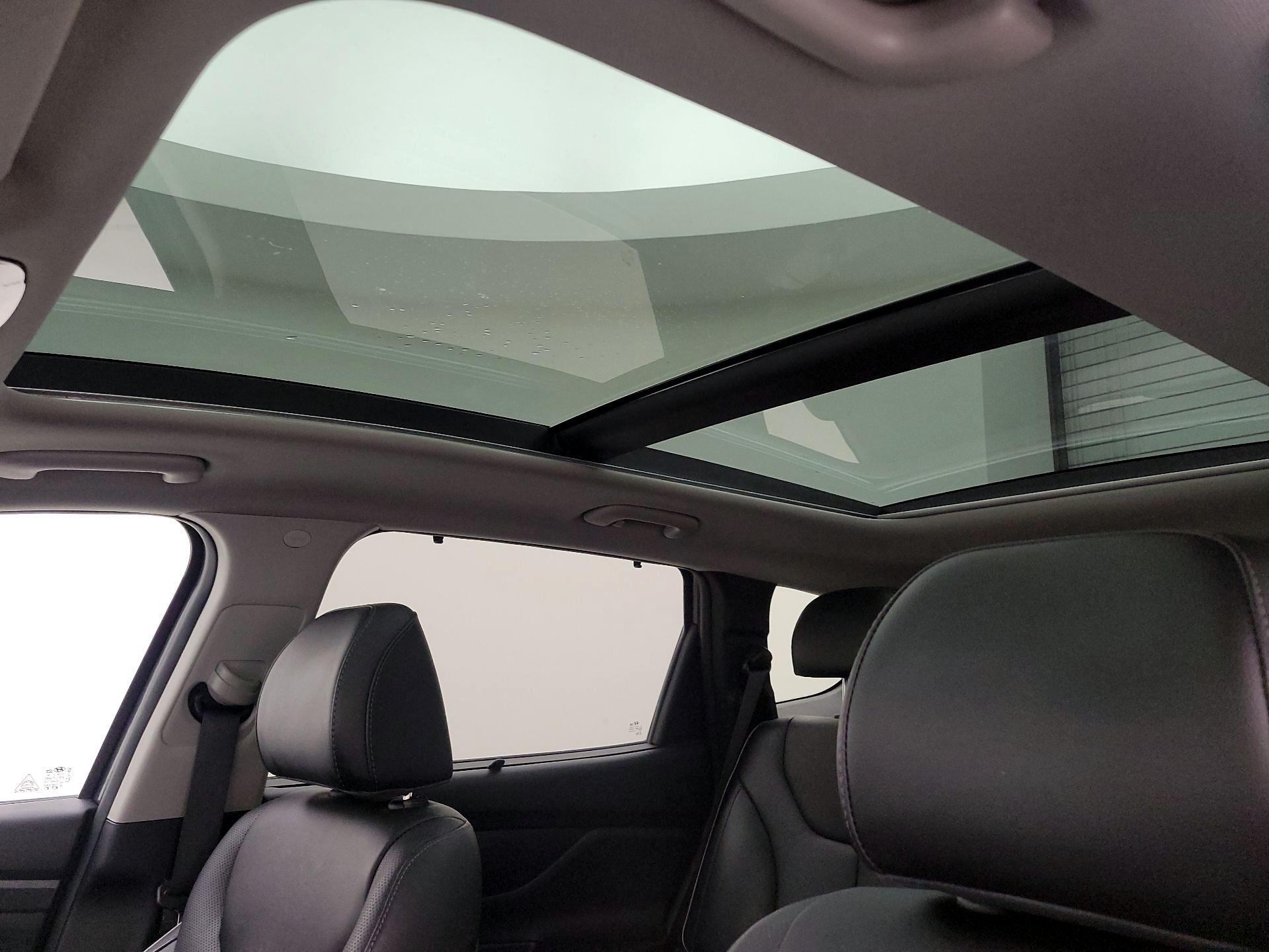 Thumbnail: 2022 Hyundai Santa Fe - 18