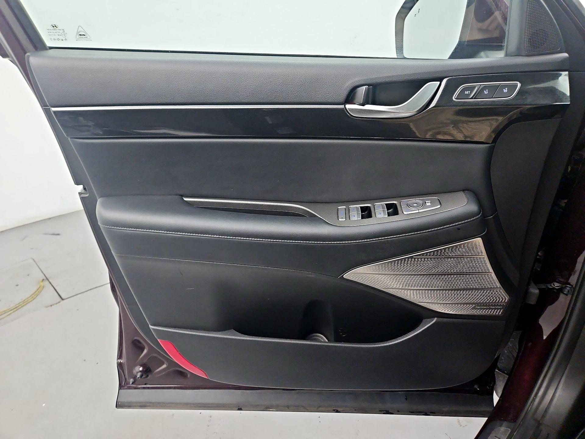 Thumbnail: 2021 Hyundai Palisade - 12