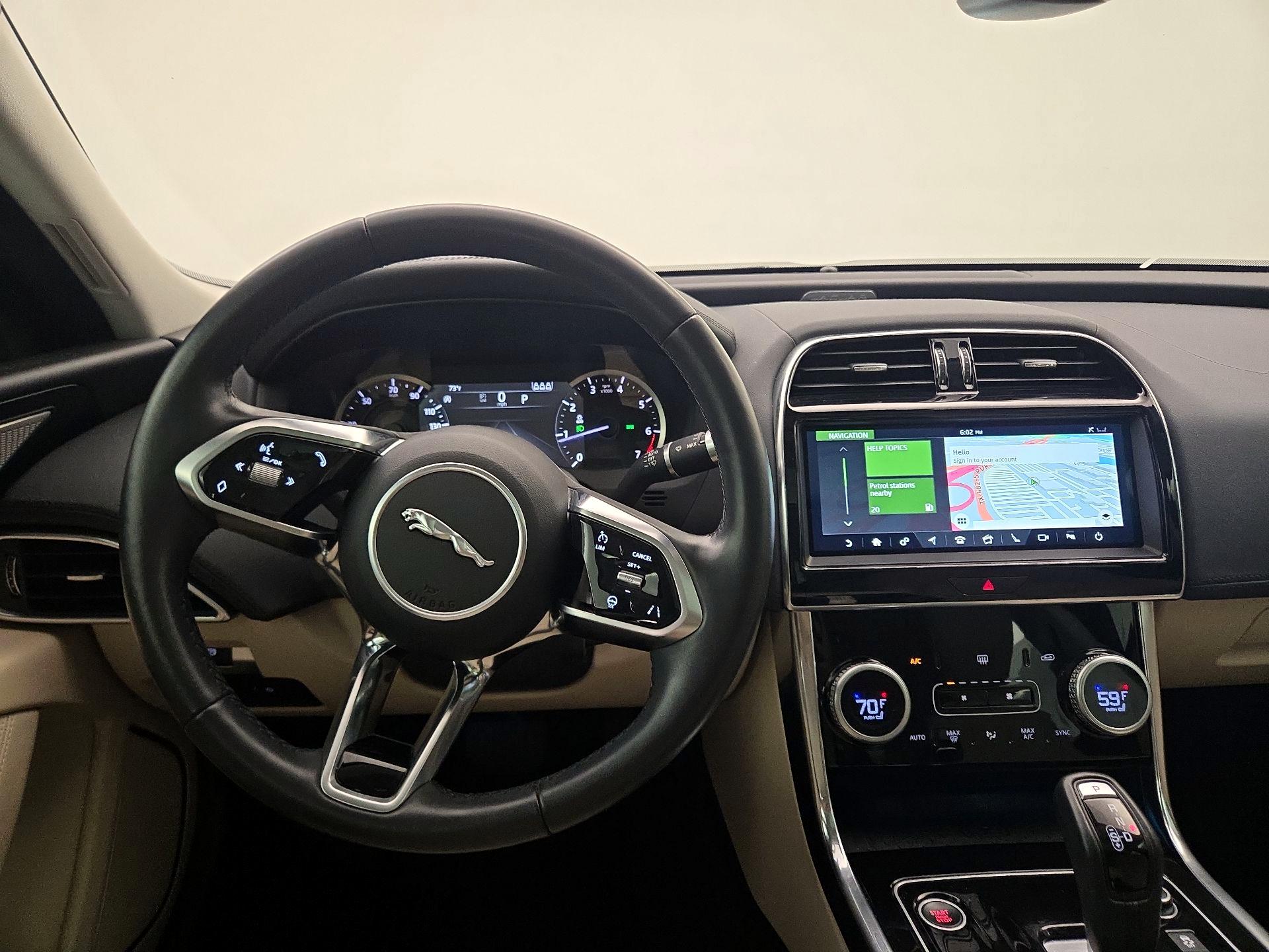 Thumbnail: 2020 Jaguar XE - 9