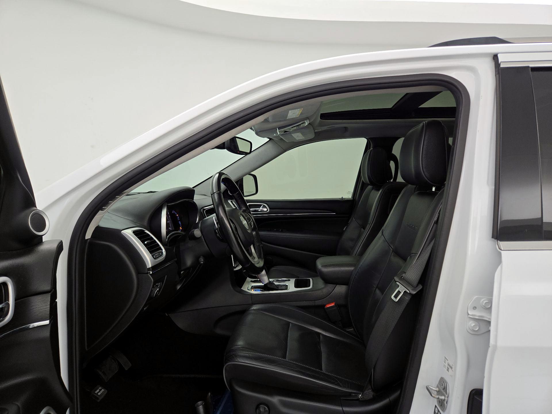 Thumbnail: 2021 Jeep Grand Cherokee - 11