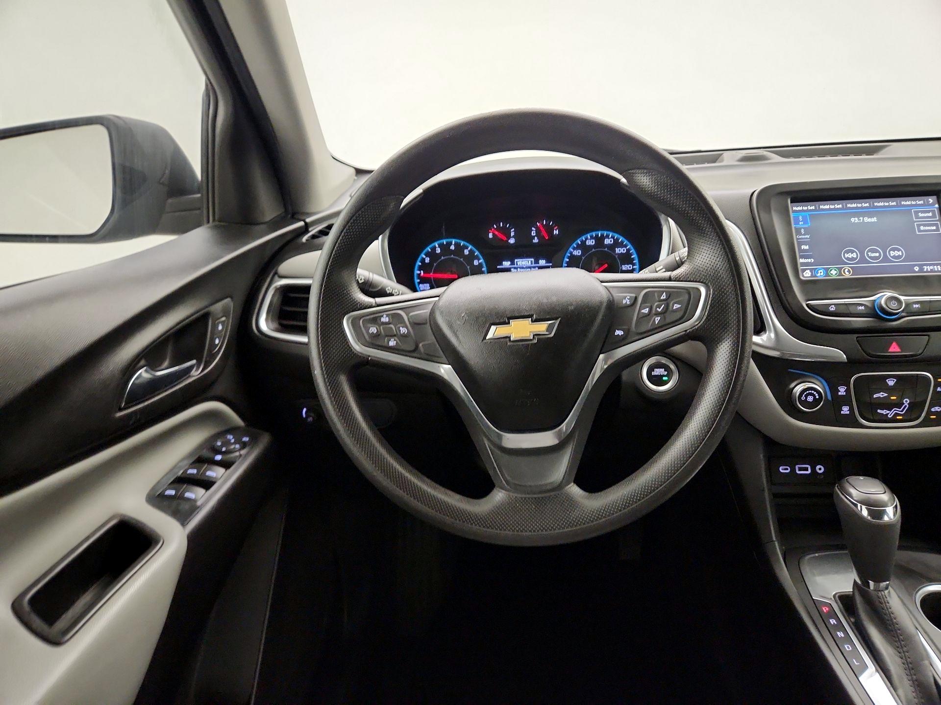 Thumbnail: 2019 Chevrolet Equinox - 10