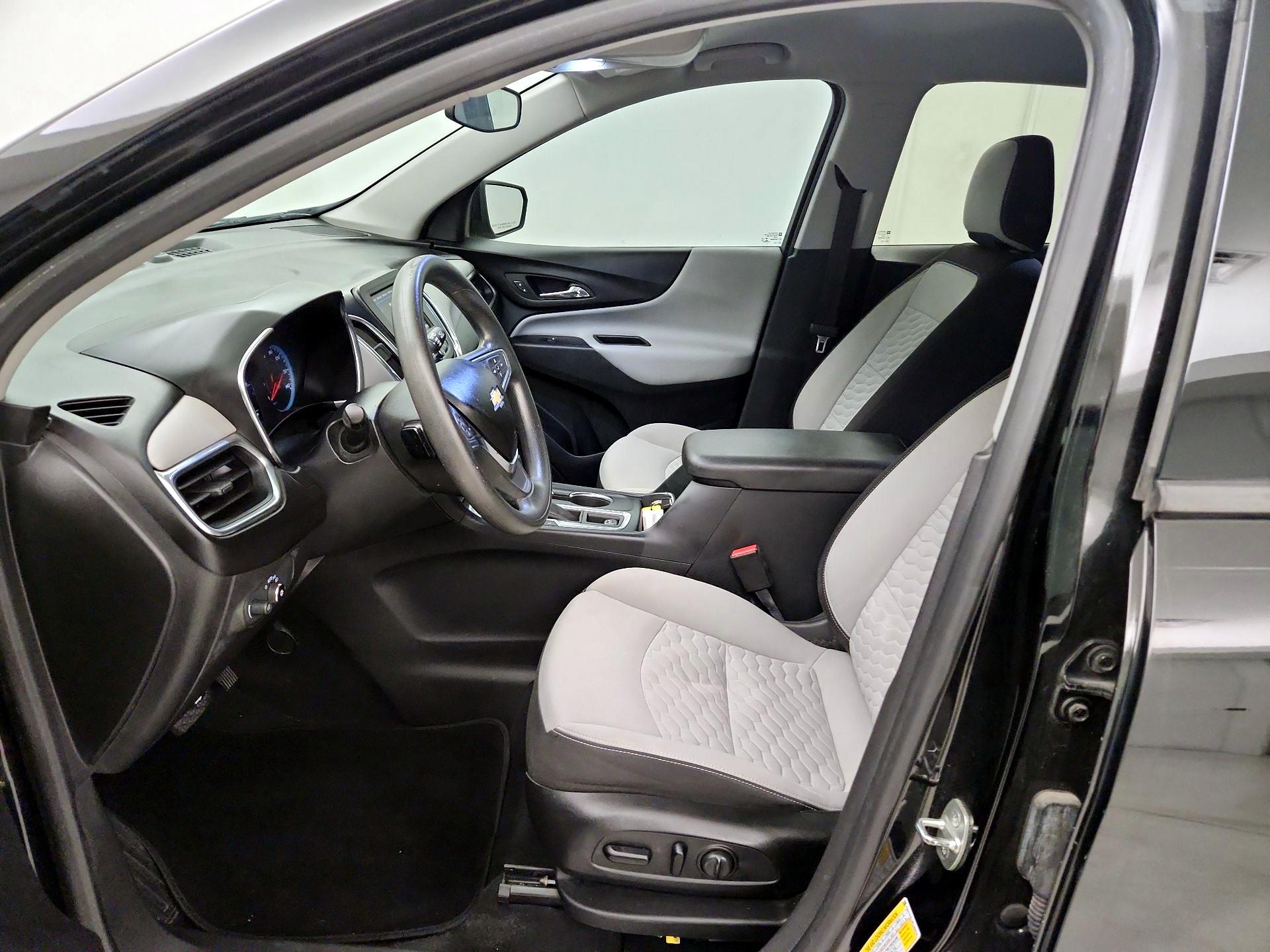 Thumbnail: 2019 Chevrolet Equinox - 11