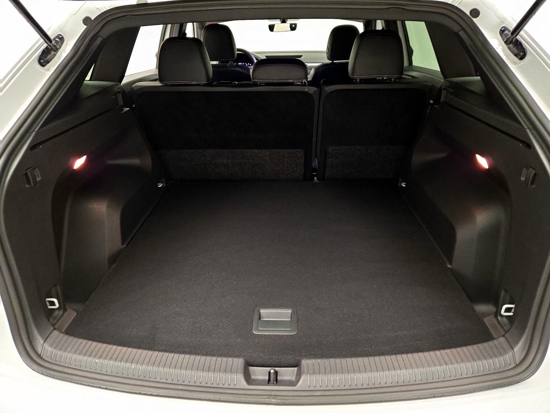 Thumbnail: 2022 Volkswagen Atlas - 20