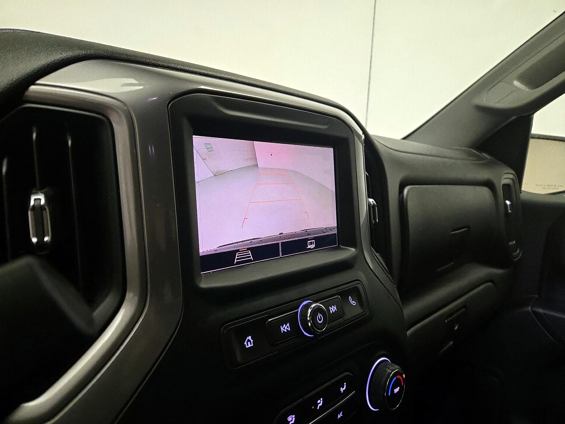 Thumbnail: 2022 Chevrolet Silverado 1500 - 13