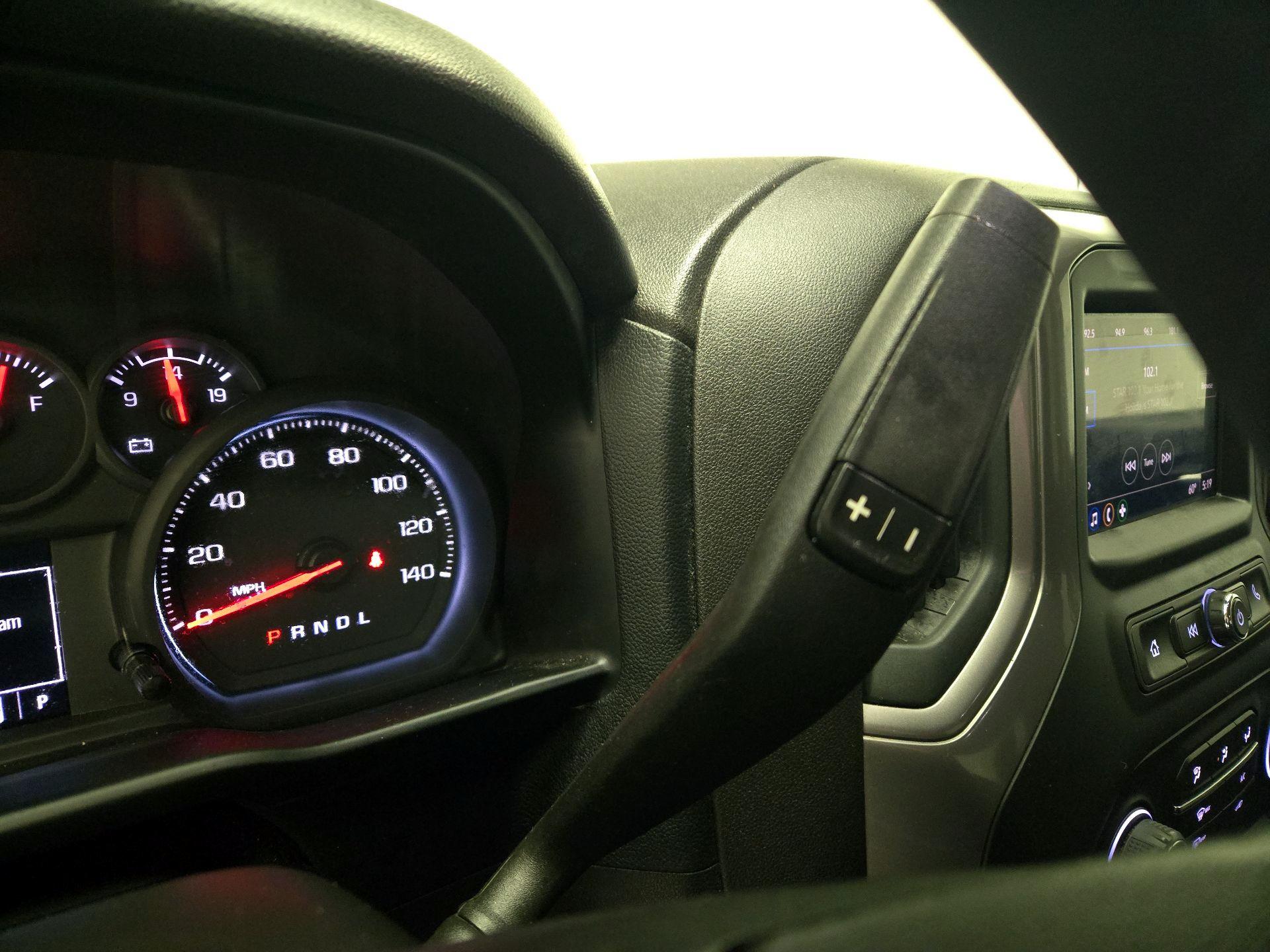 Thumbnail: 2022 Chevrolet Silverado 1500 - 16