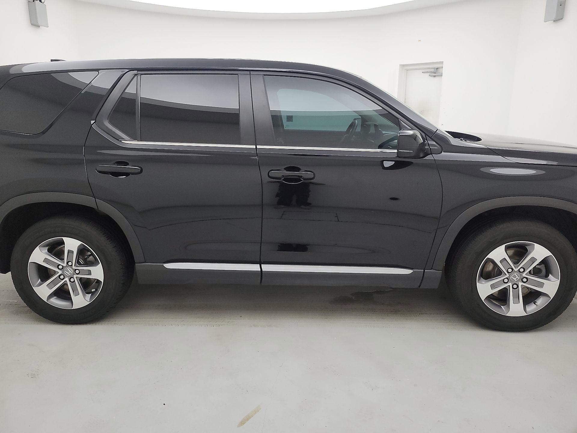 Thumbnail: 2025 Honda Pilot - 4