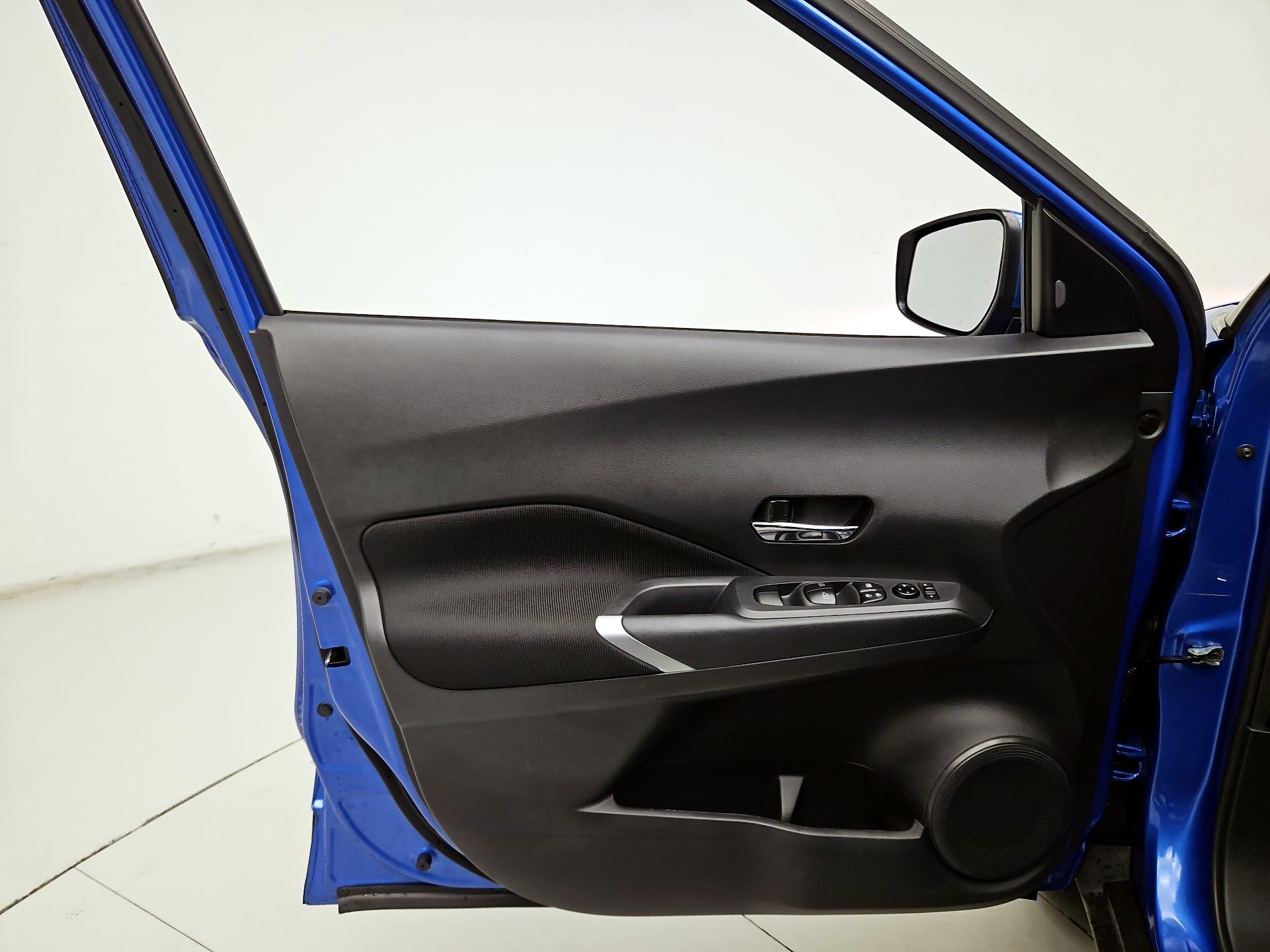 Thumbnail: 2024 Nissan Kicks - 12