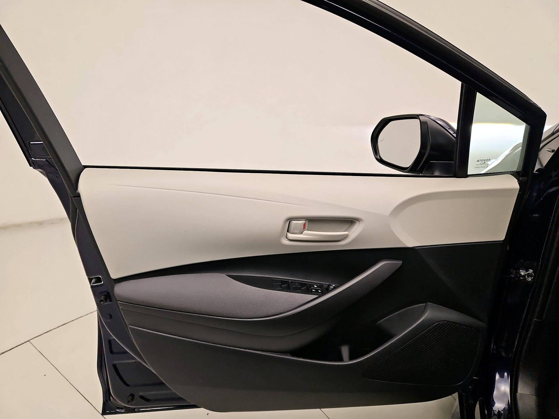 Thumbnail: 2026 Toyota Corolla - 12