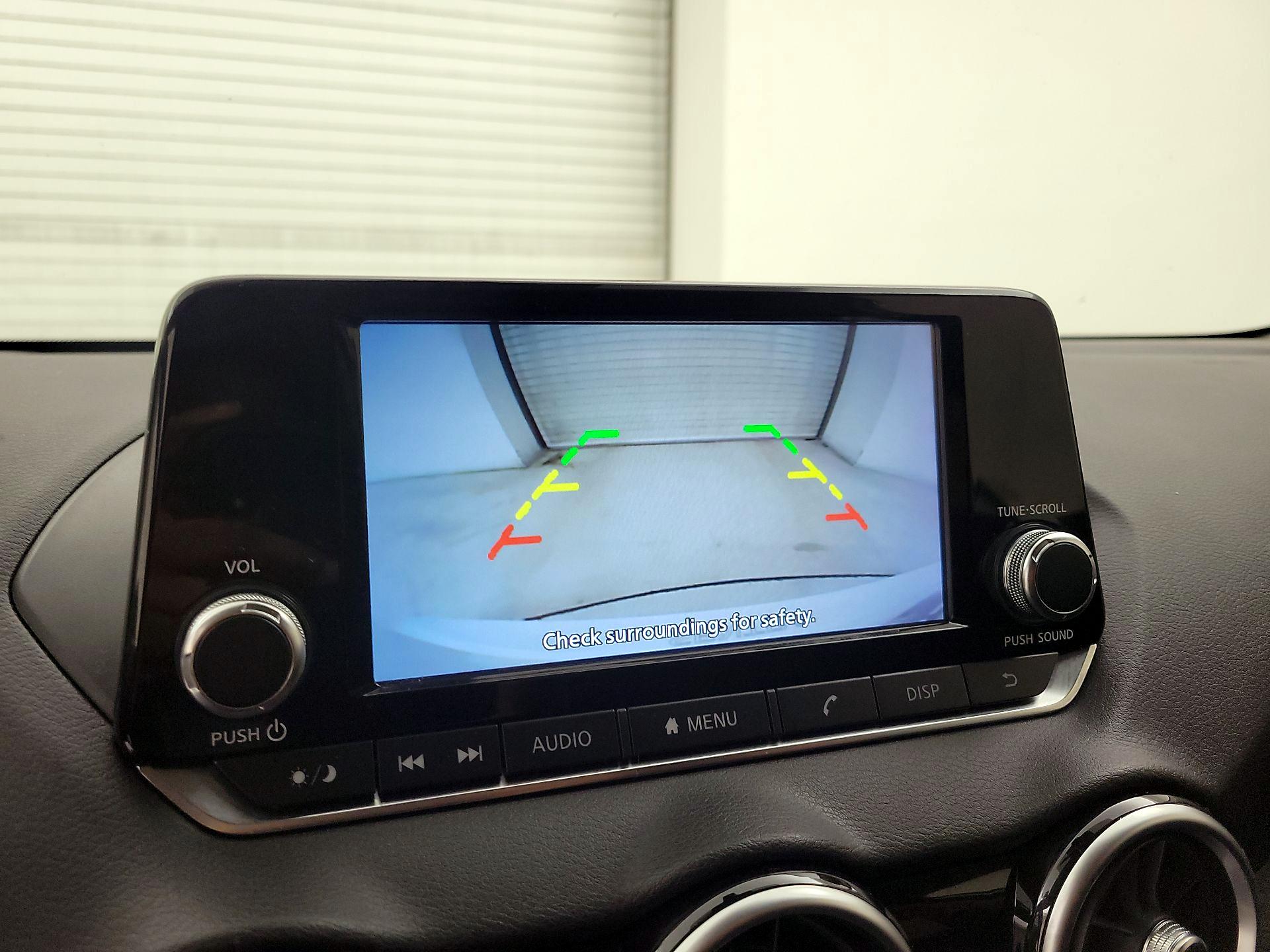 Thumbnail: 2021 Nissan Sentra - 12