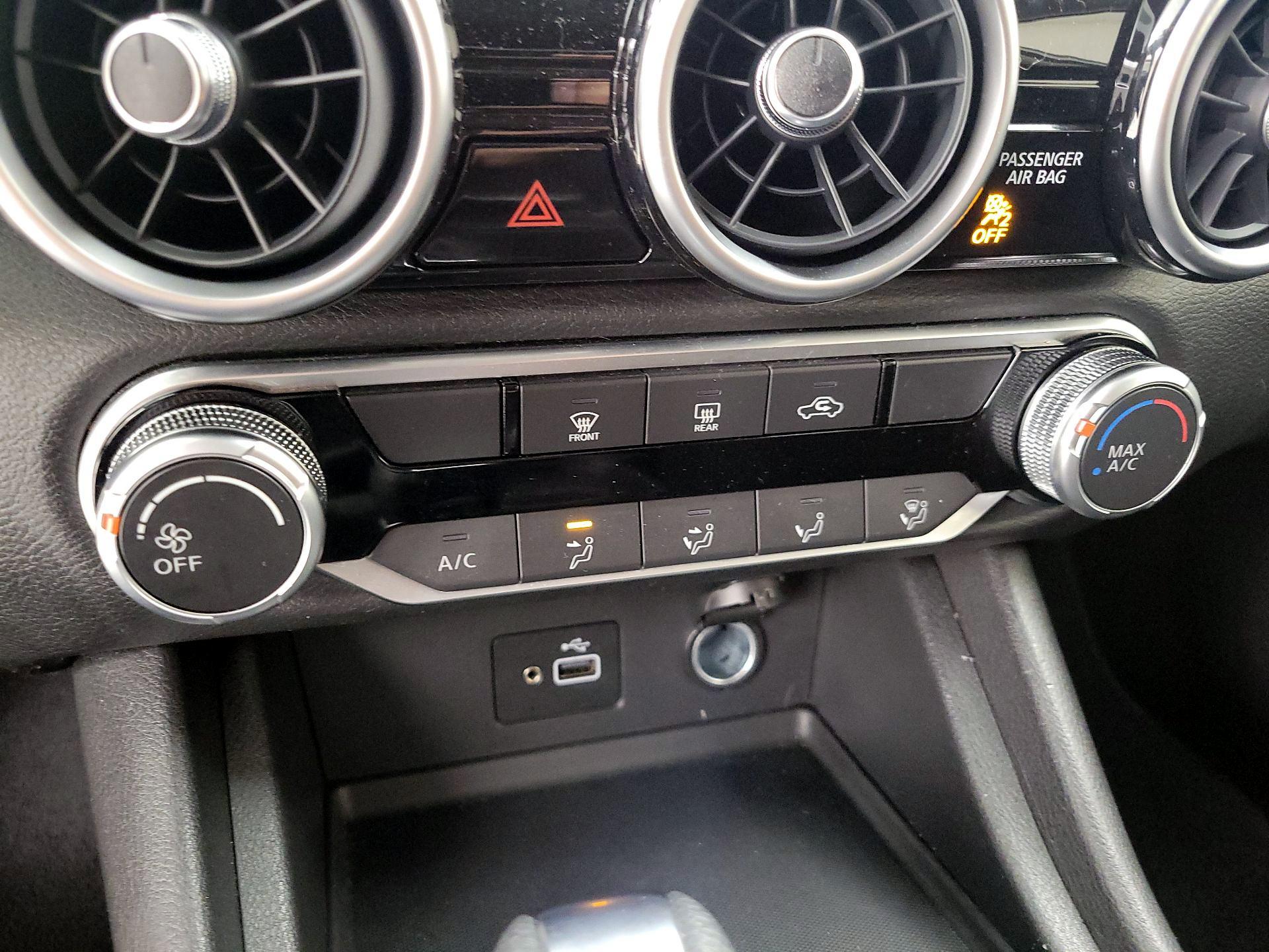 Thumbnail: 2021 Nissan Sentra - 14