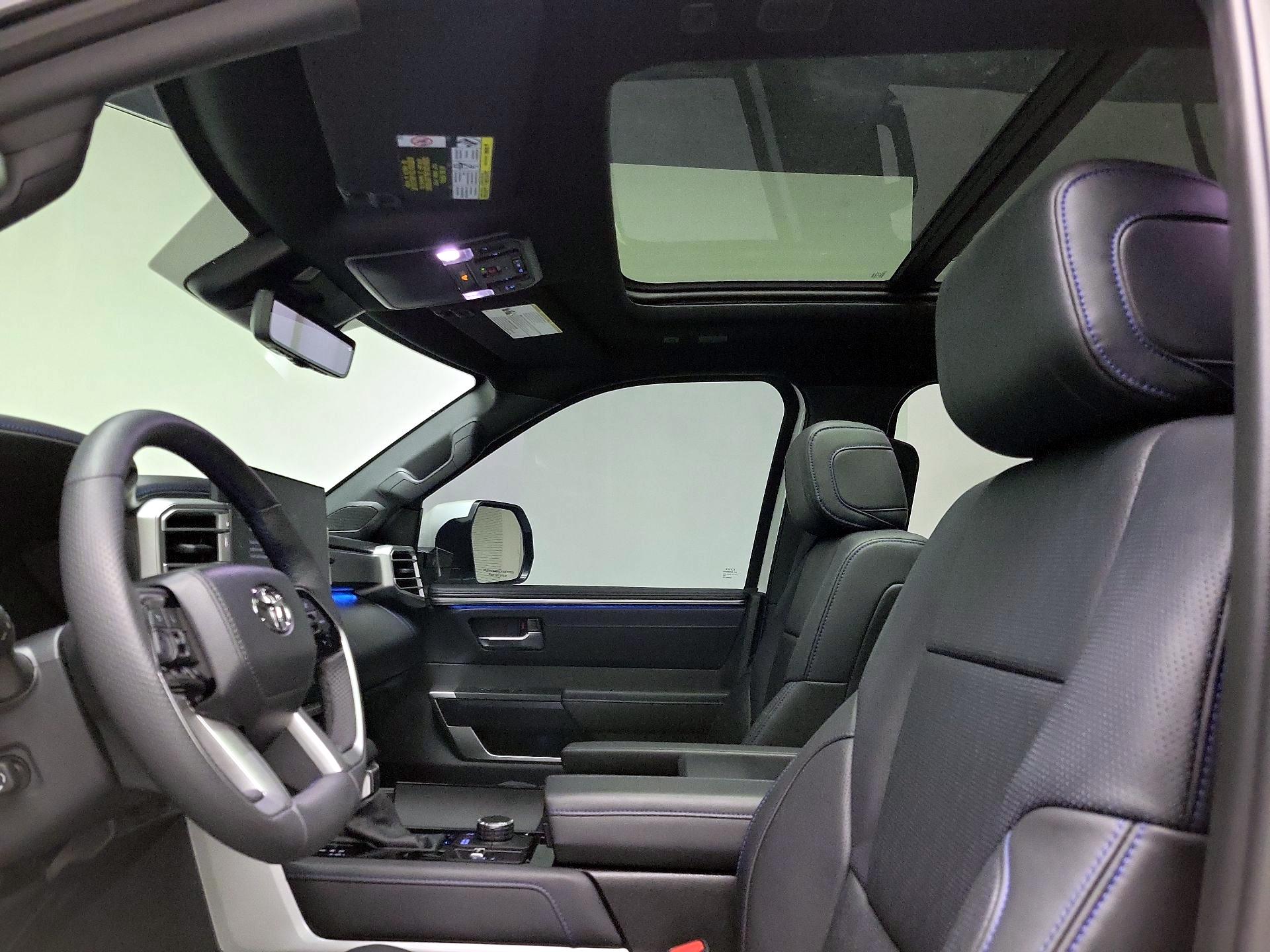 Thumbnail: 2024 Toyota Sequoia - 17