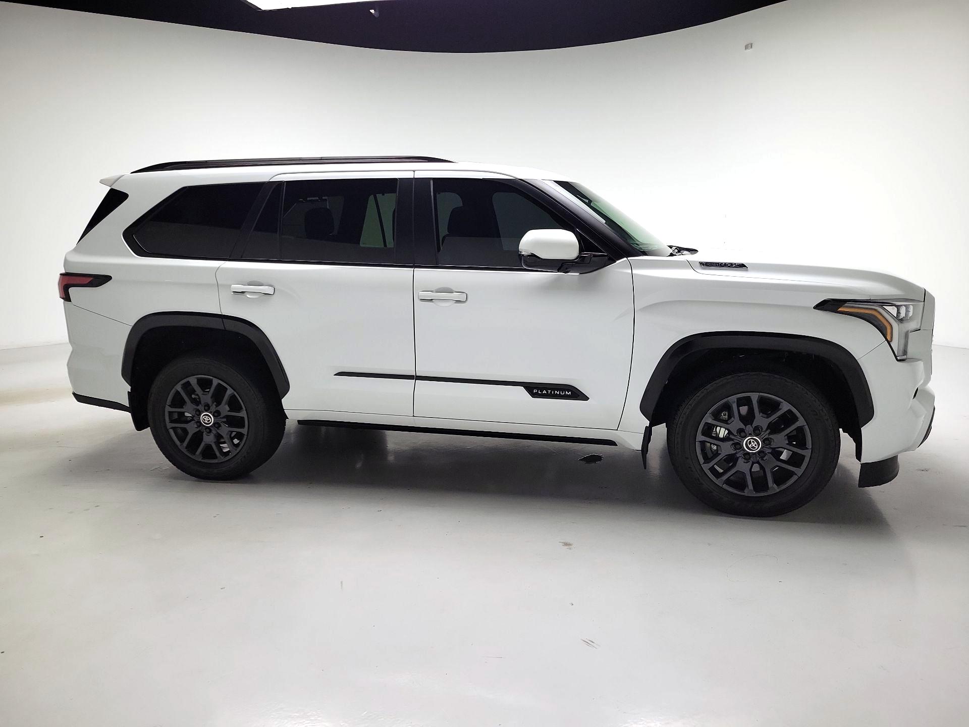 Thumbnail: 2024 Toyota Sequoia - 4