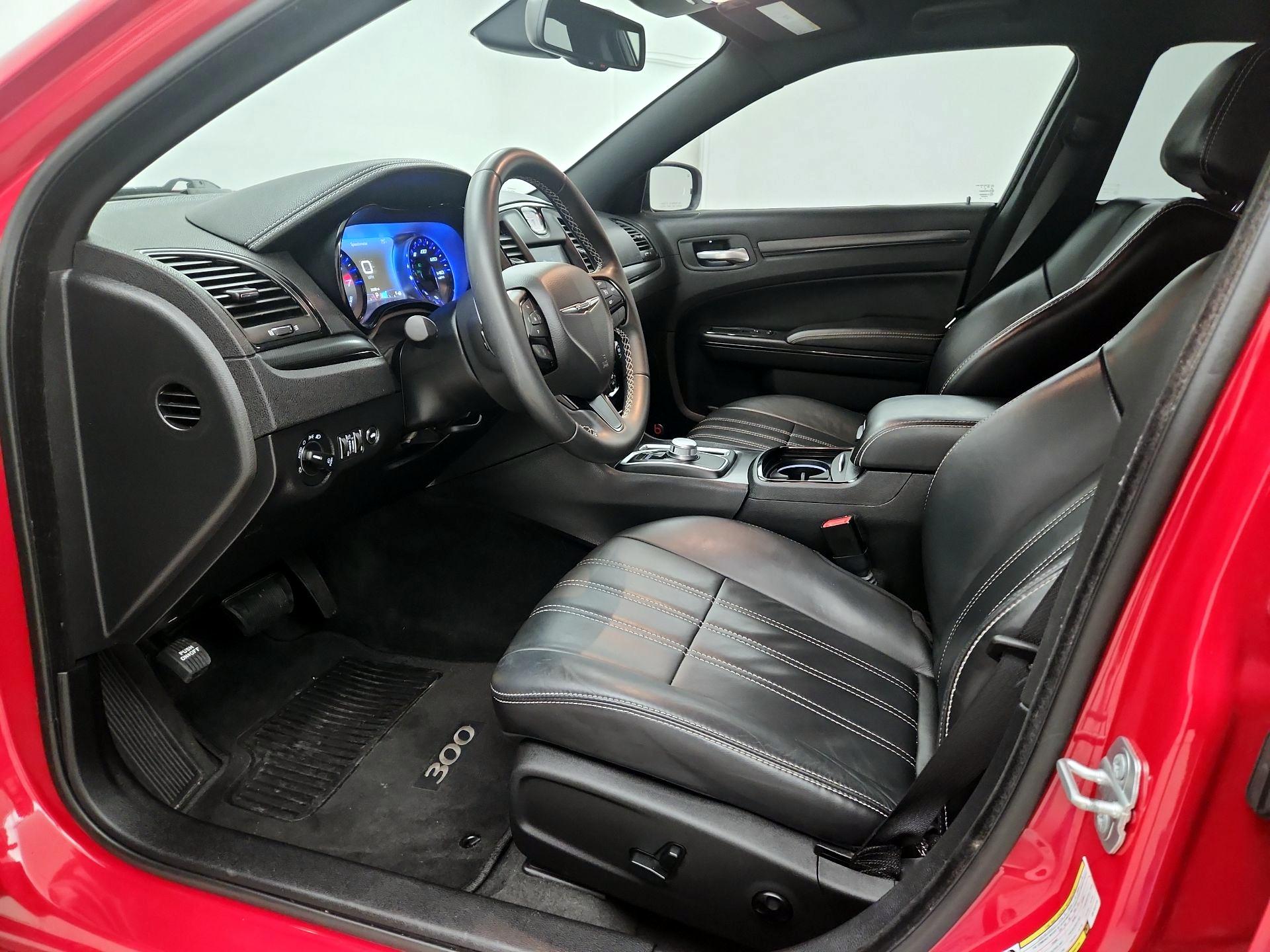 Thumbnail: 2016 Chrysler 300 - 11