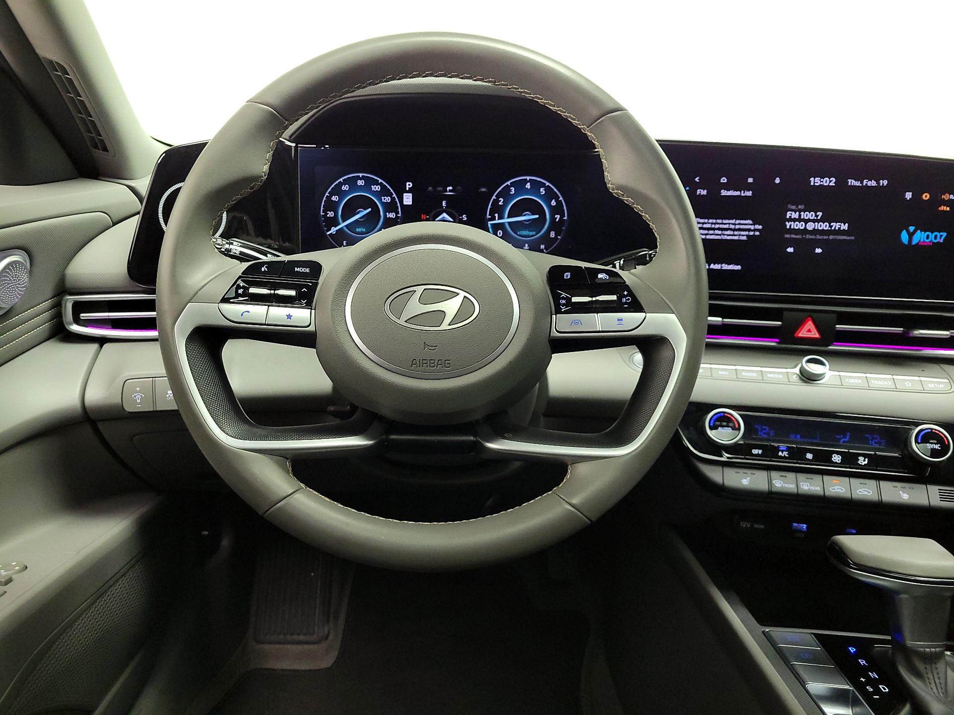 Thumbnail: 2024 Hyundai Elantra - 10