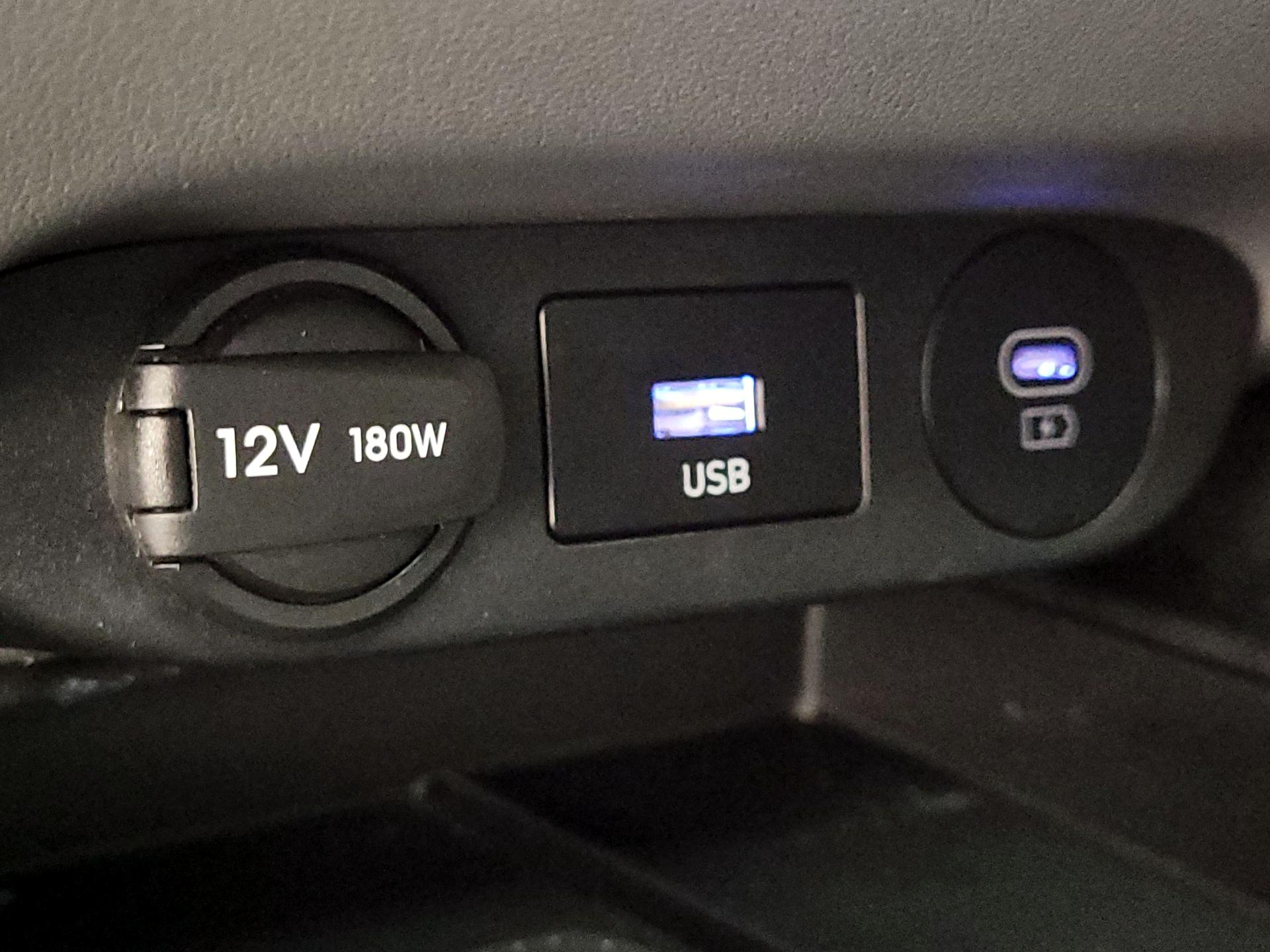 Thumbnail: 2024 Hyundai Elantra - 19