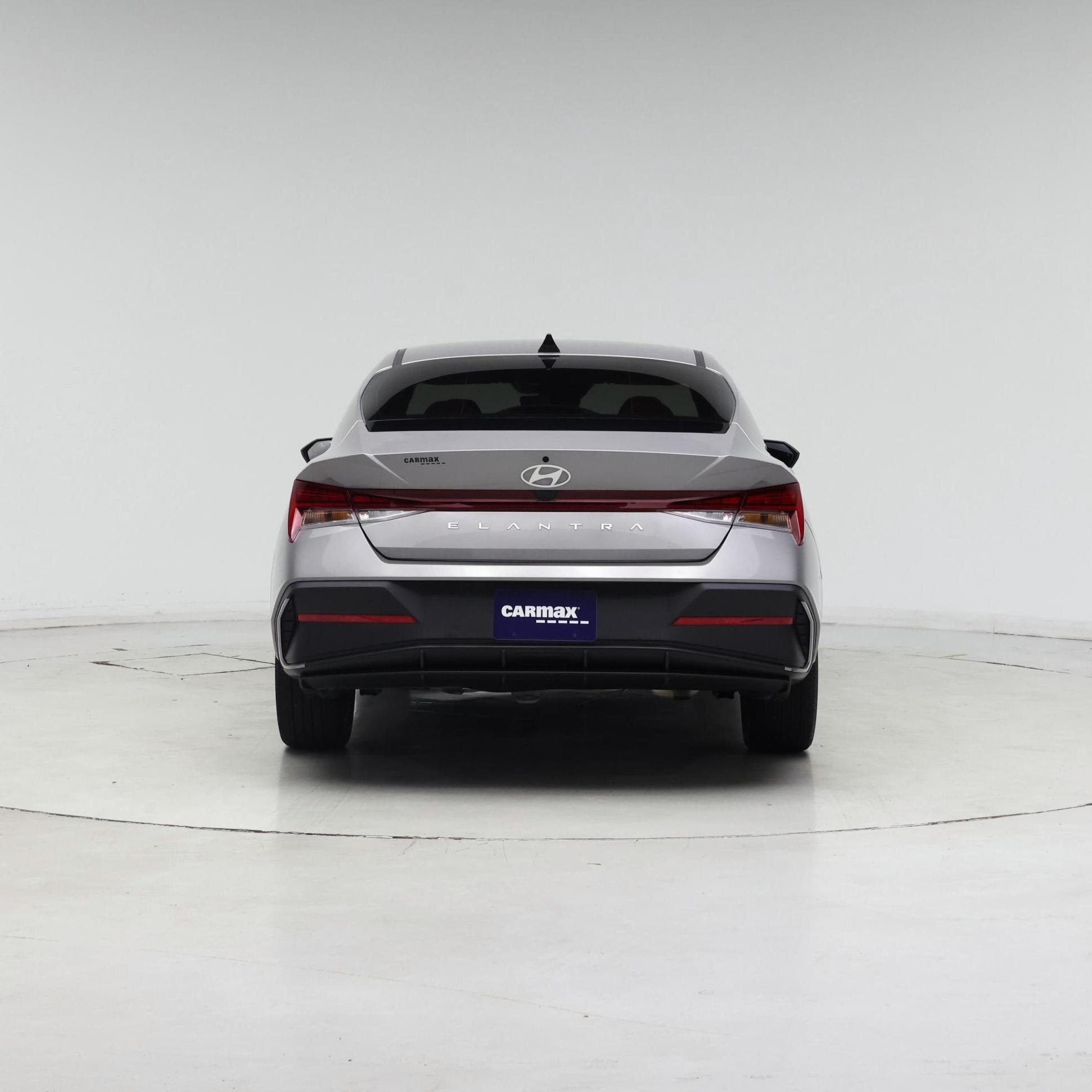 Thumbnail: 2024 Hyundai Elantra - 6