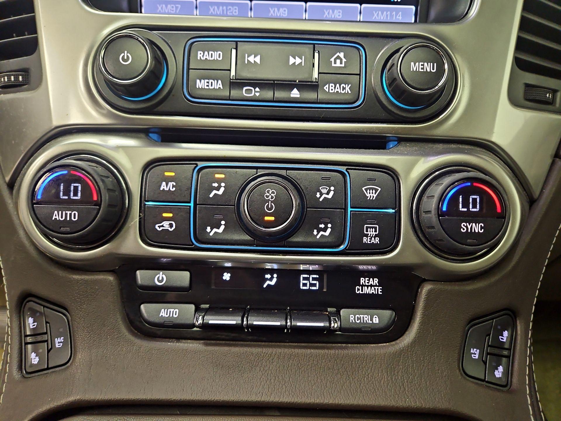 Thumbnail: 2016 Chevrolet Tahoe - 17