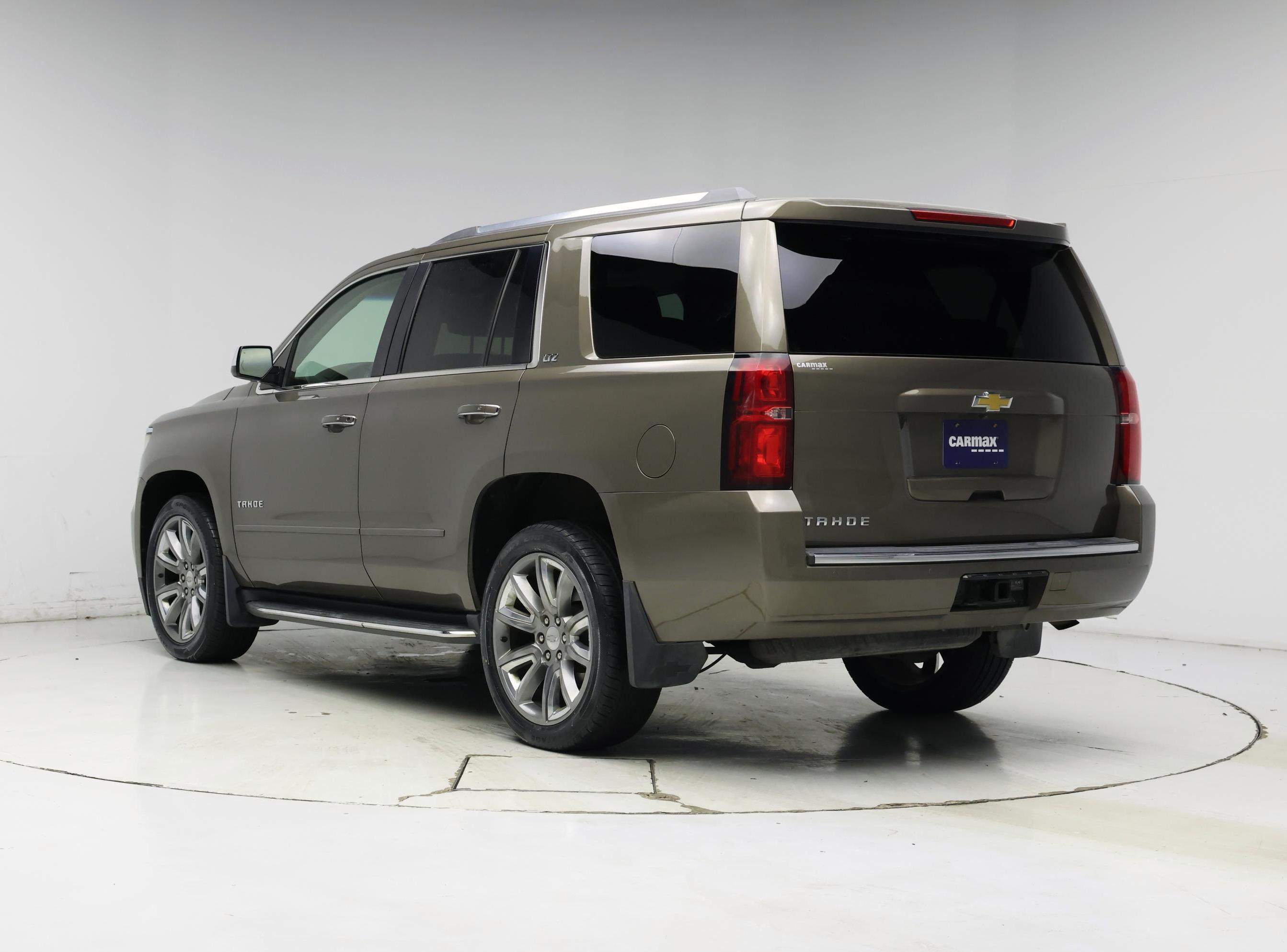 Thumbnail: 2016 Chevrolet Tahoe - 2