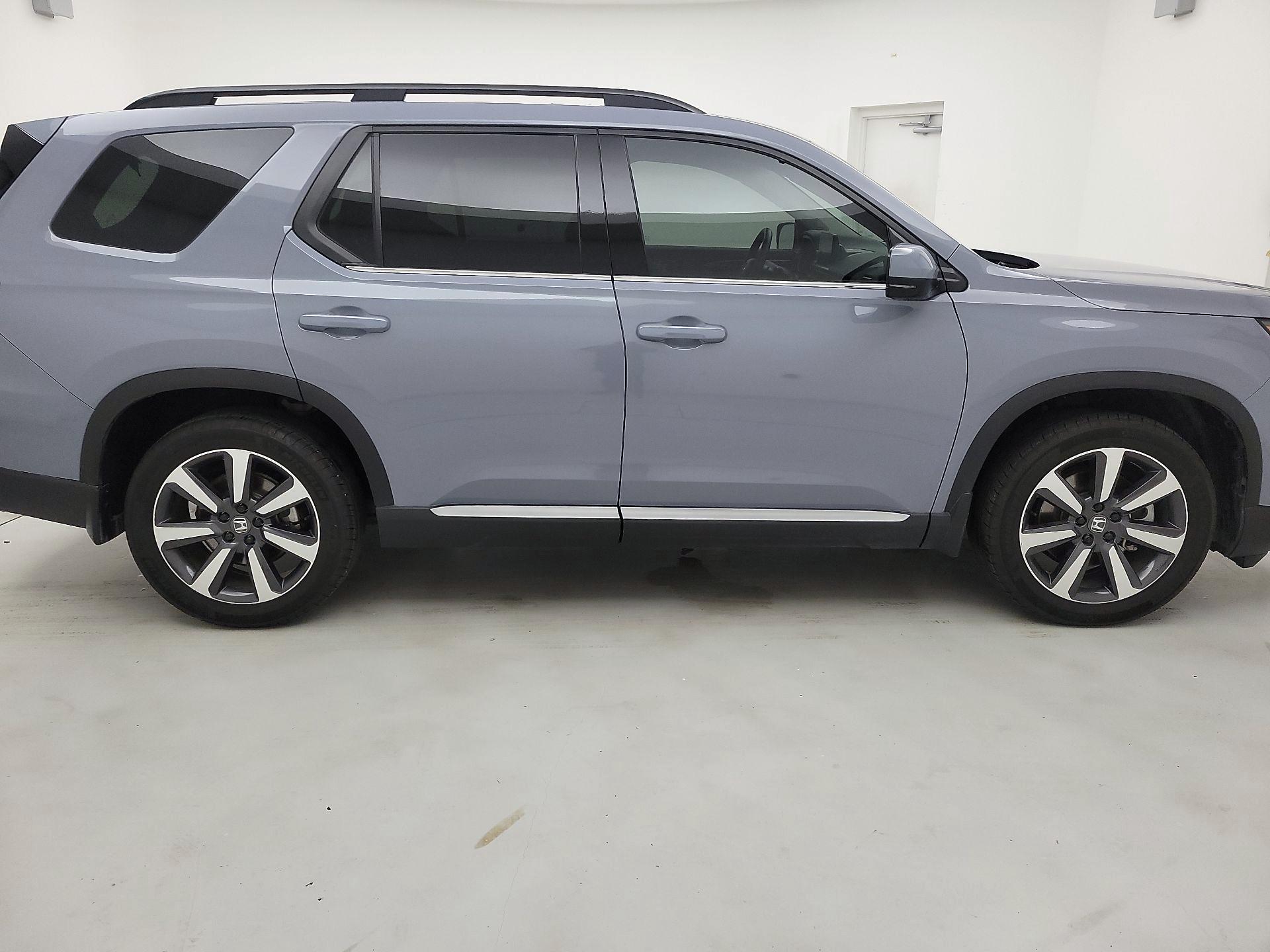 Thumbnail: 2025 Honda Pilot - 4