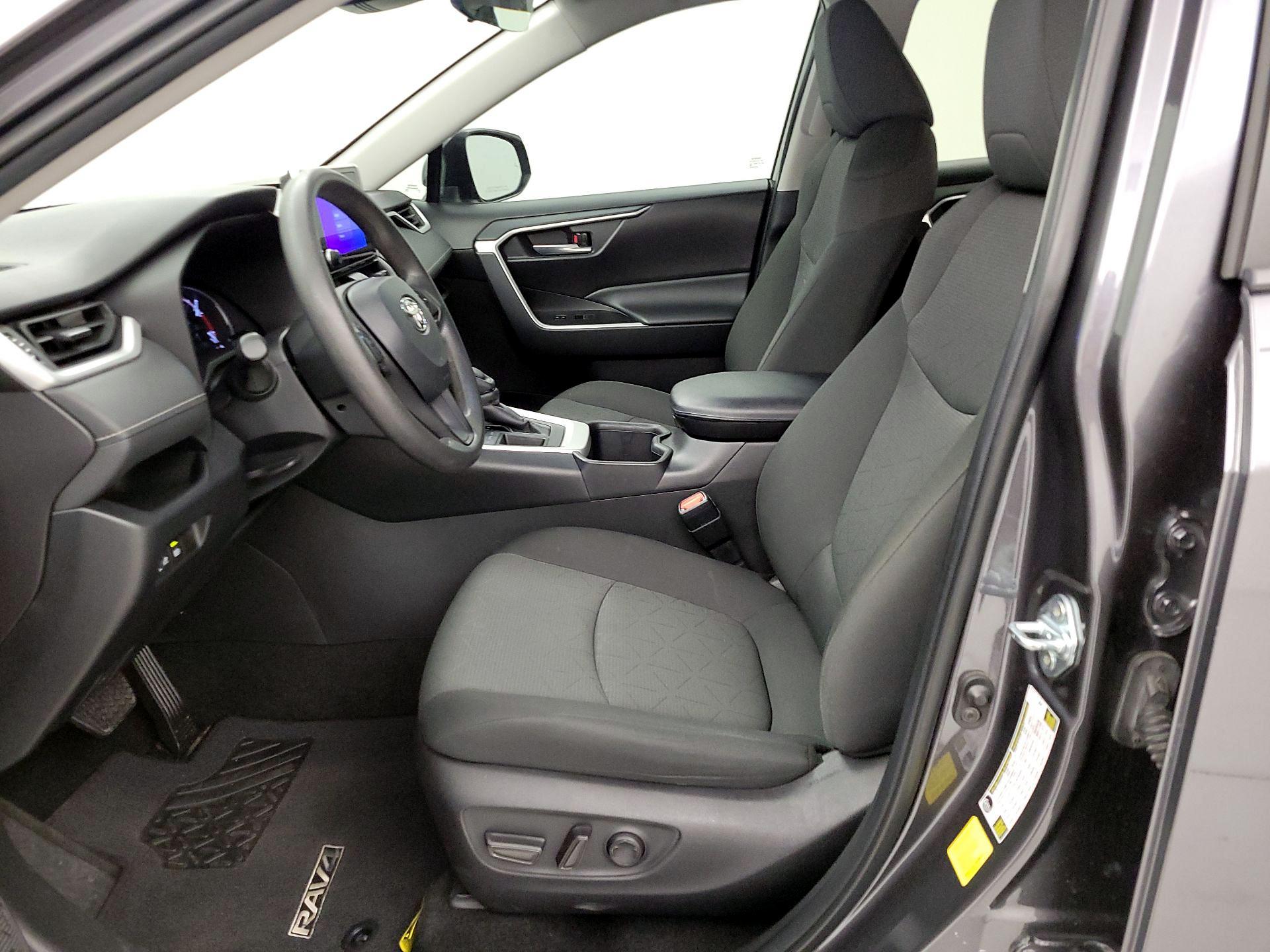 Thumbnail: 2024 Toyota RAV4 - 9