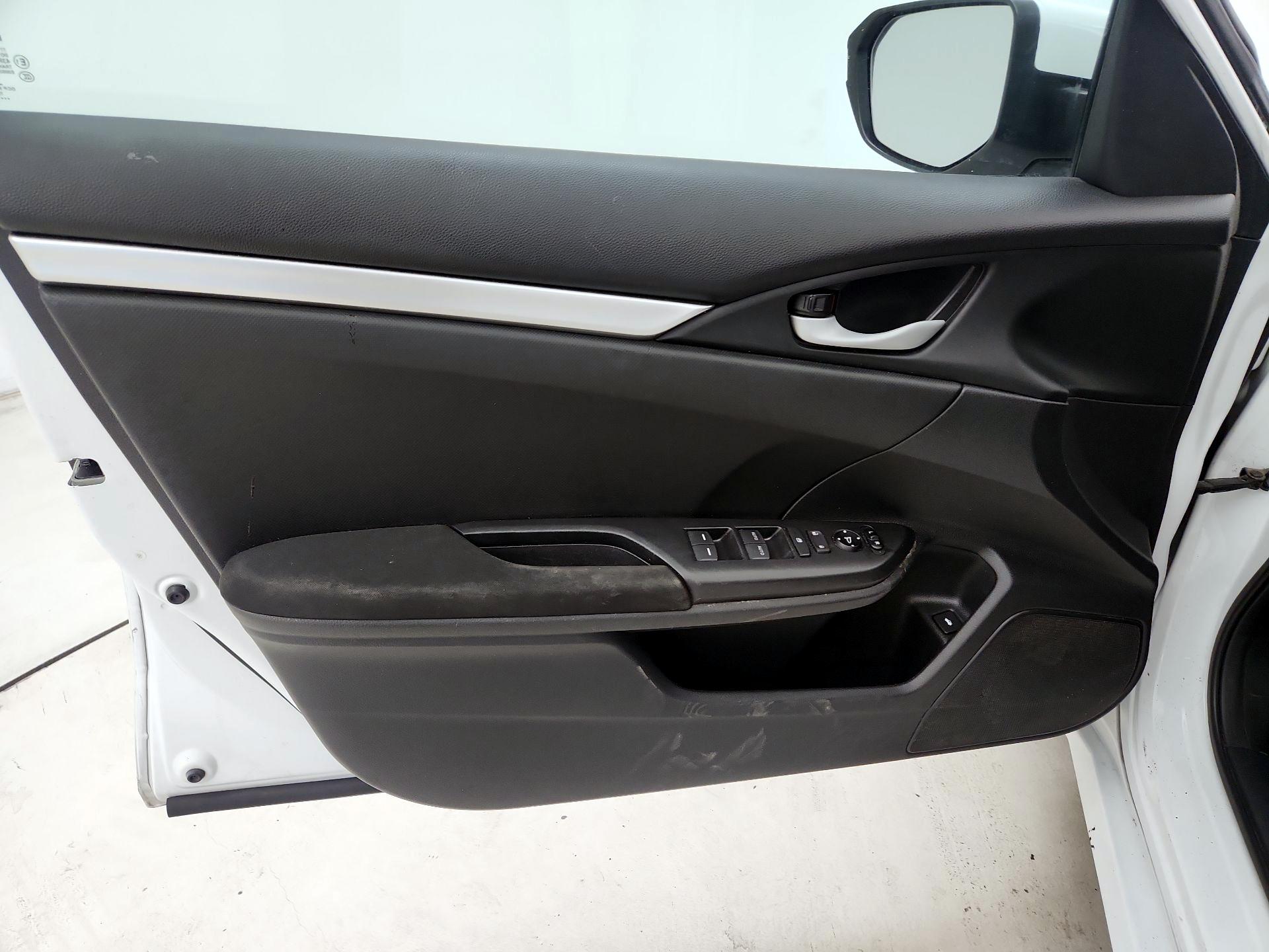 Thumbnail: 2020 Honda Civic - 12