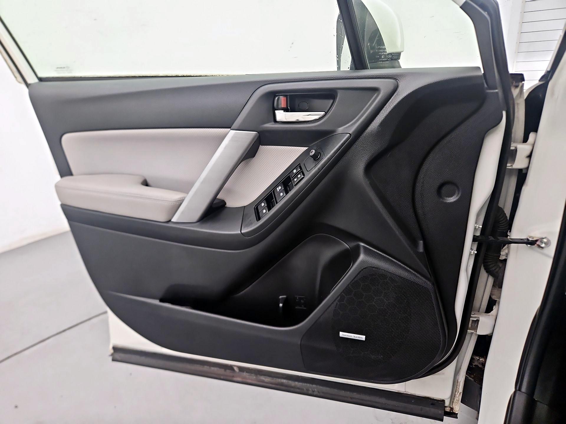 Thumbnail: 2015 Subaru Forester - 12