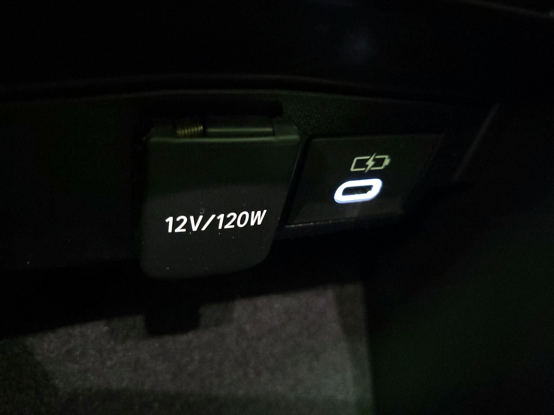 Thumbnail: 2023 Toyota Corolla - 15