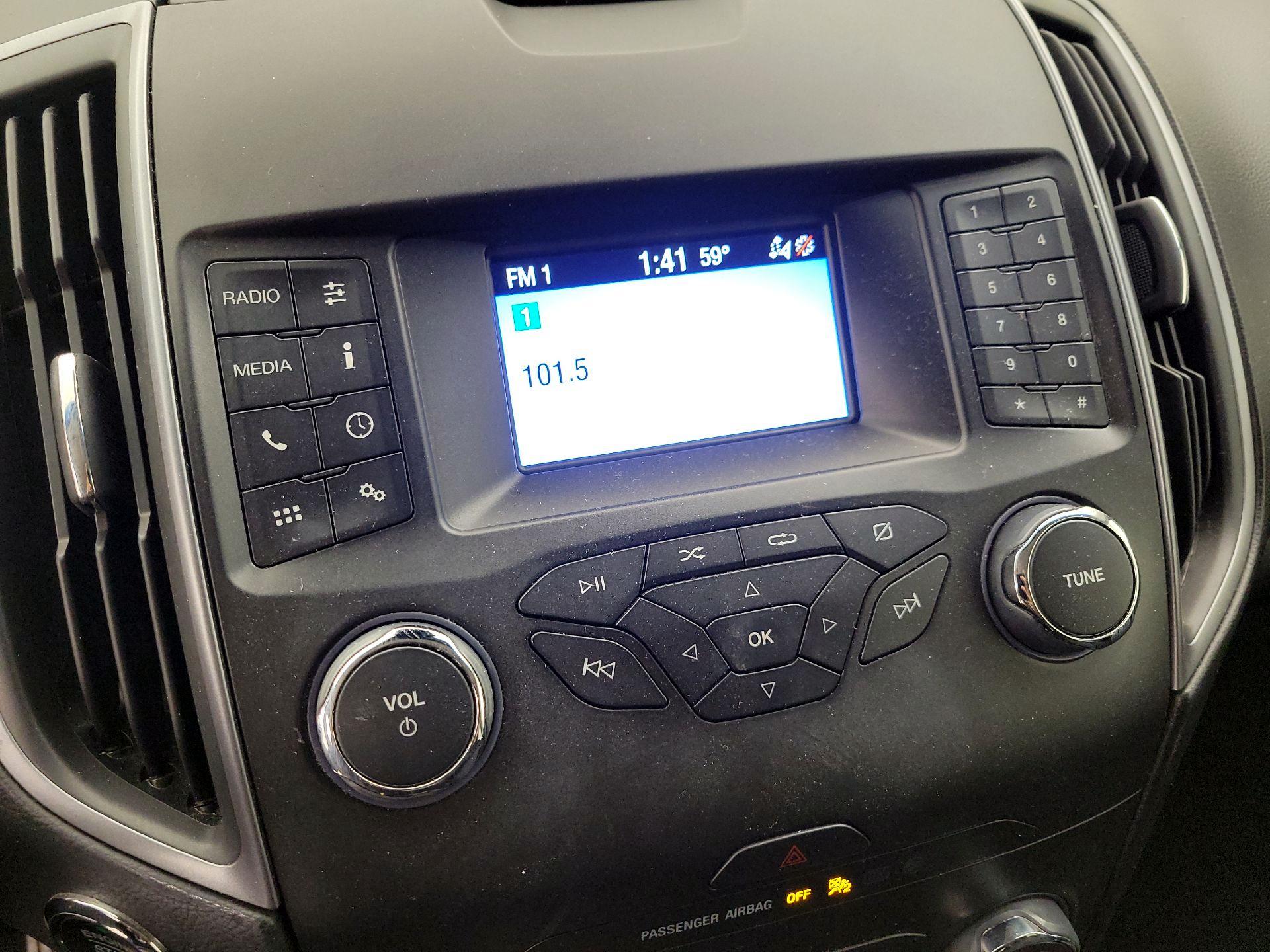 Thumbnail: 2019 Ford Edge - 15