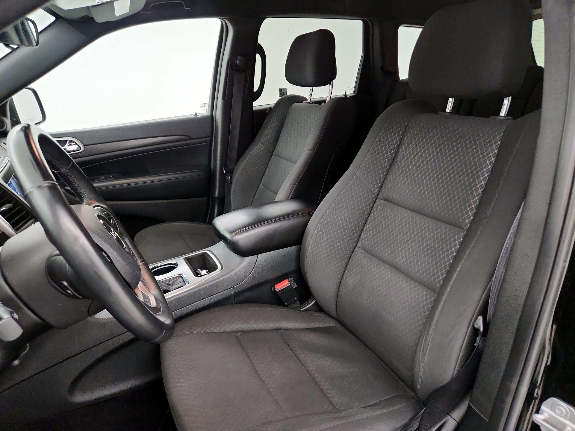 Thumbnail: 2018 Jeep Grand Cherokee - 9