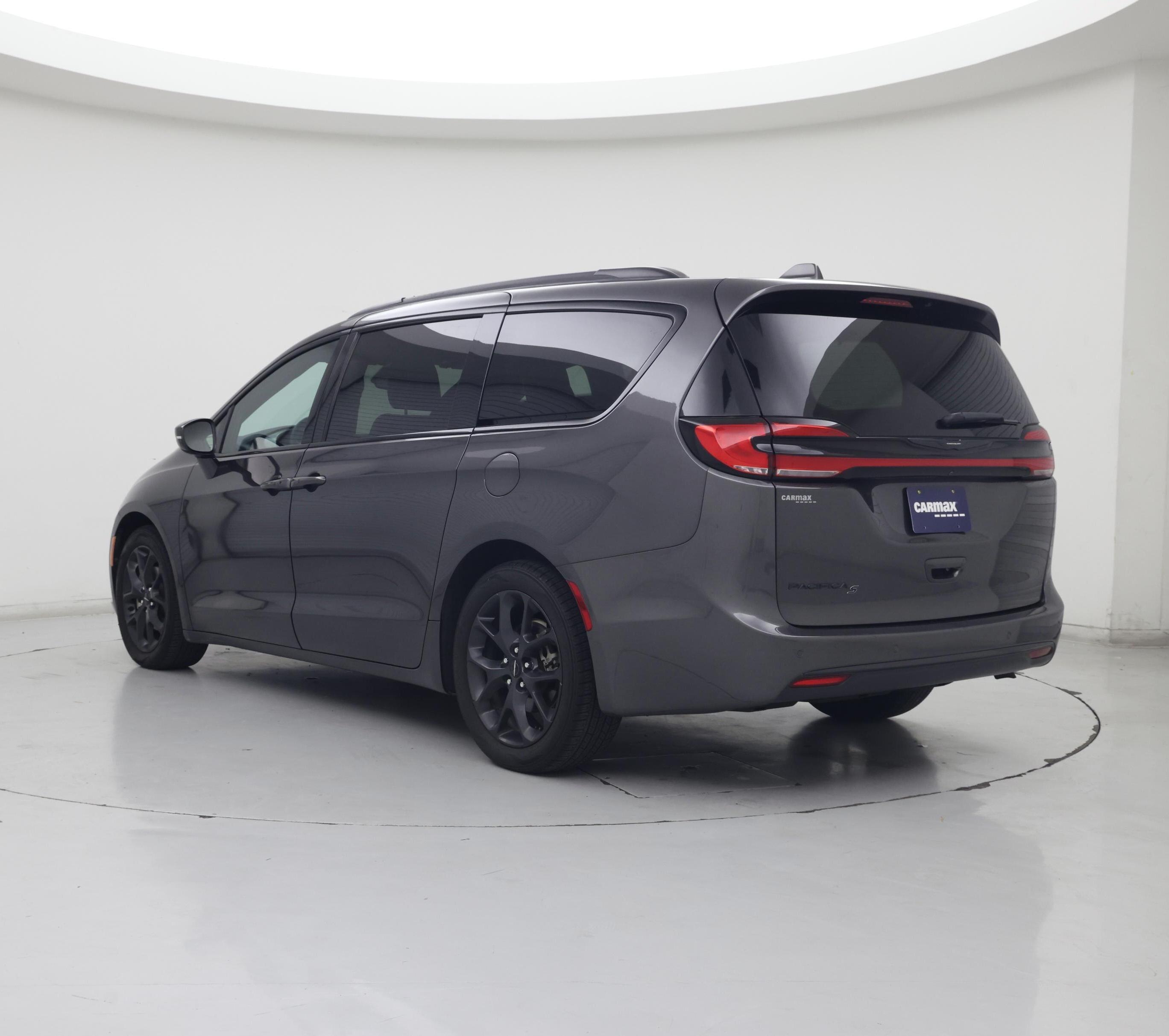 Thumbnail: 2022 Chrysler Pacifica - 2