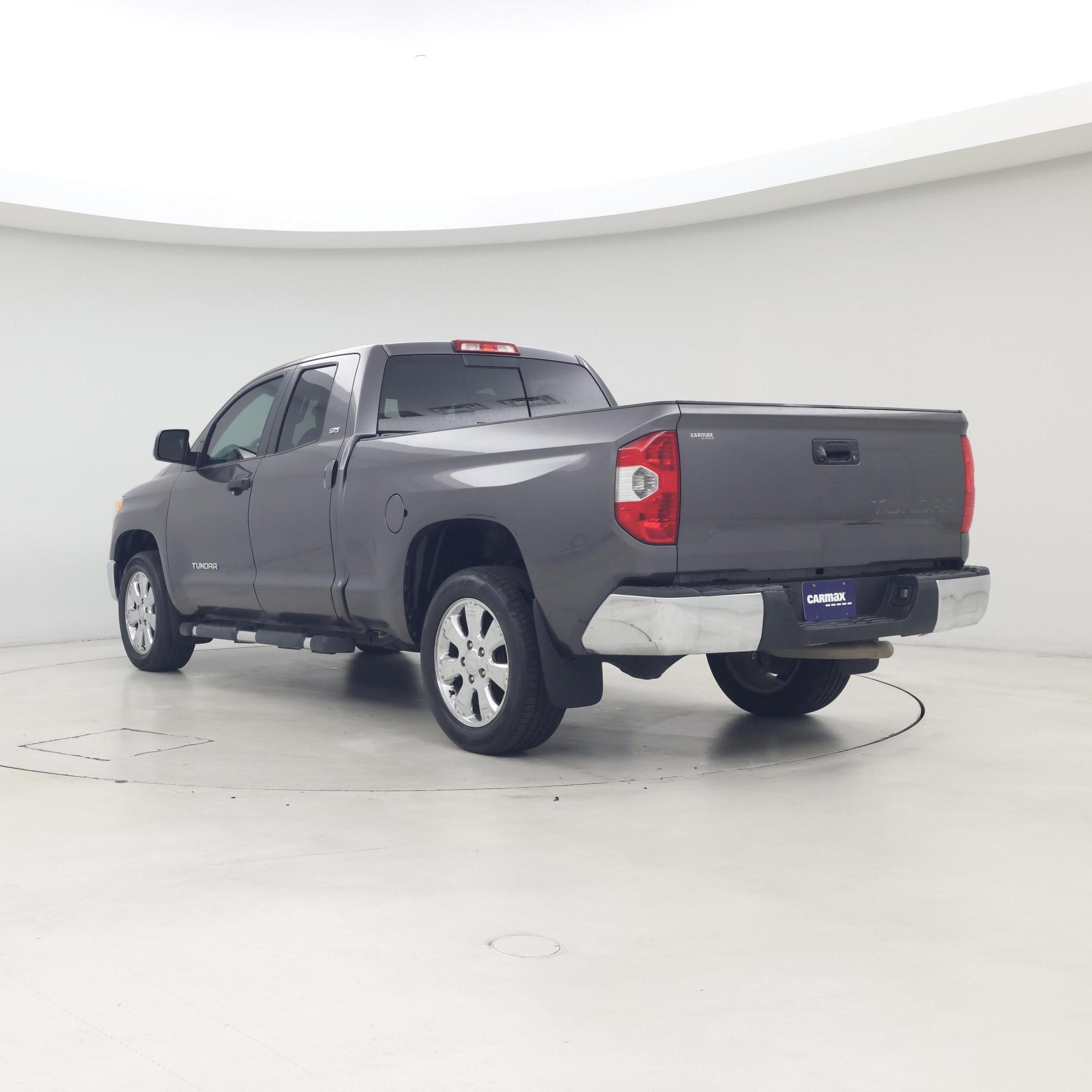 Thumbnail: 2015 Toyota Tundra - 2