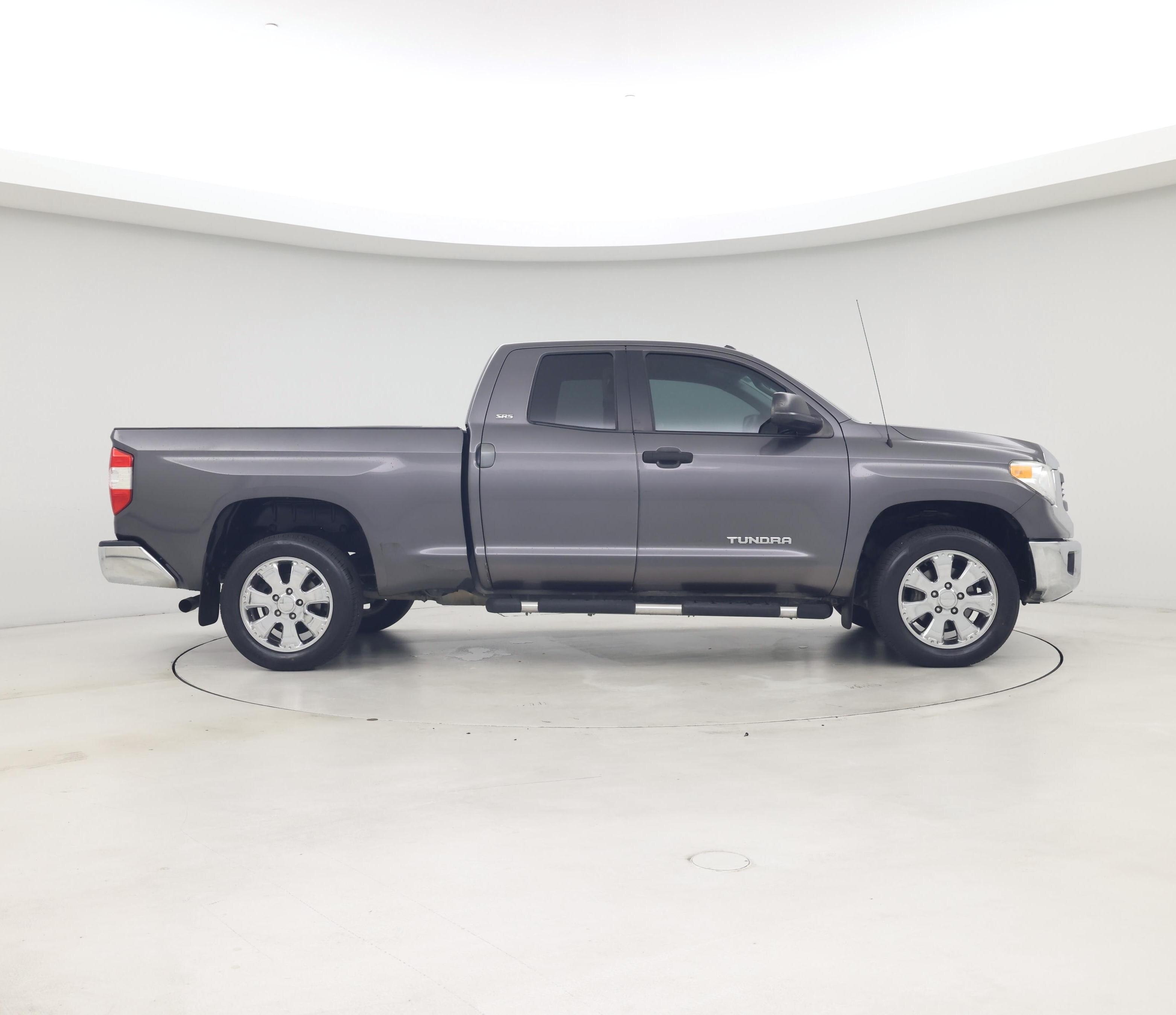 Thumbnail: 2015 Toyota Tundra - 7