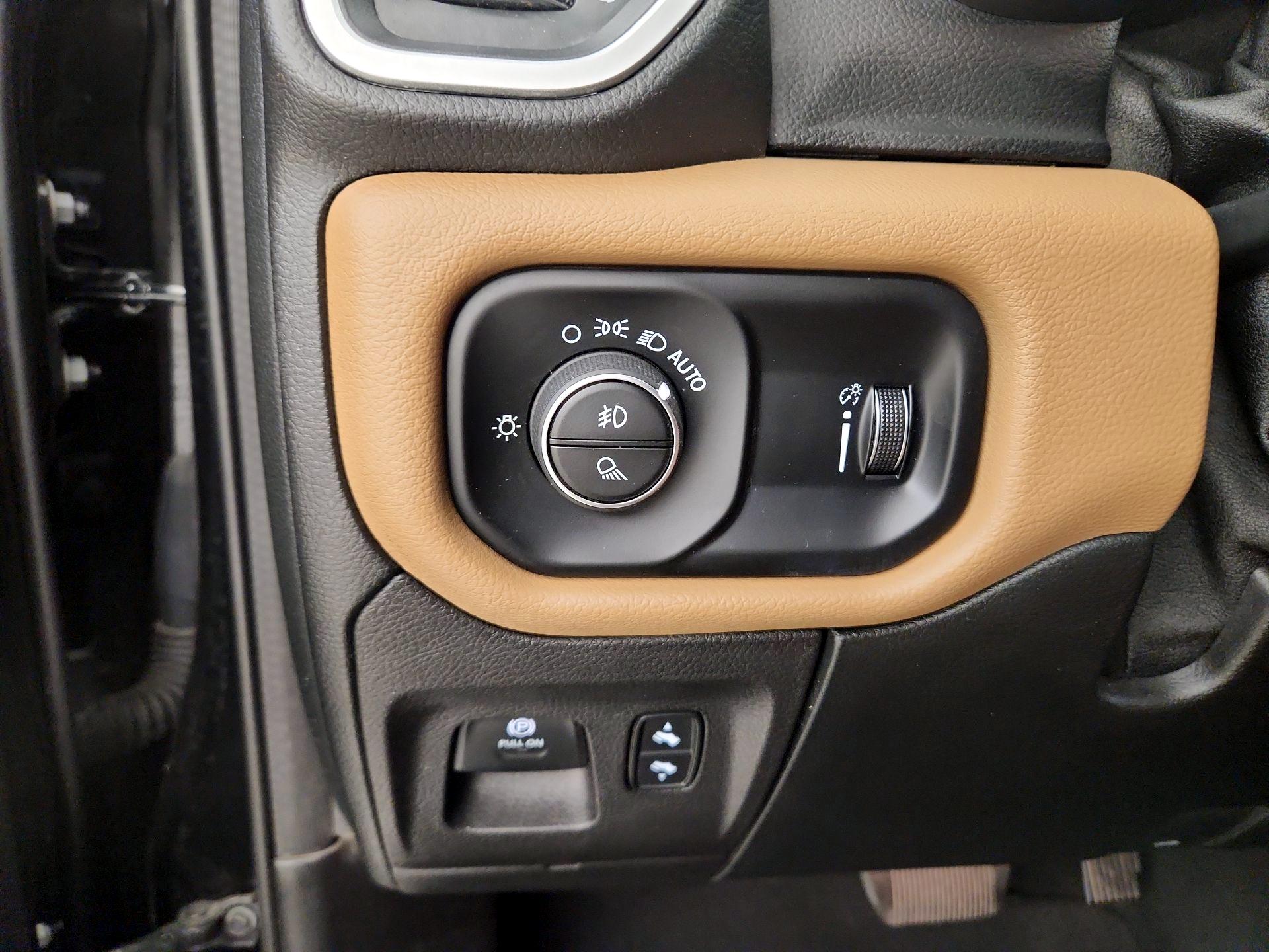 Thumbnail: 2020 RAM 1500 - 13