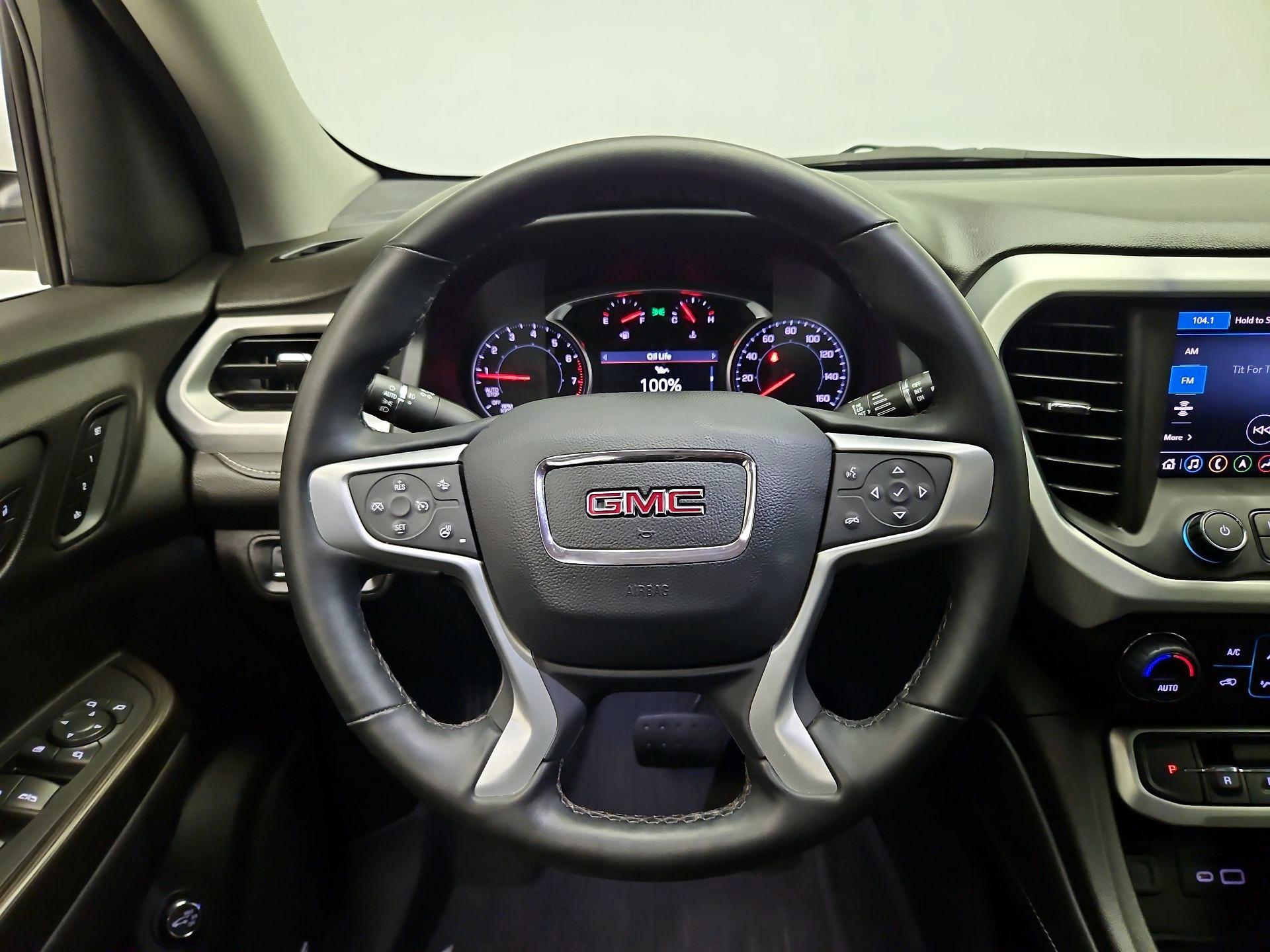 Thumbnail: 2023 GMC Acadia - 10