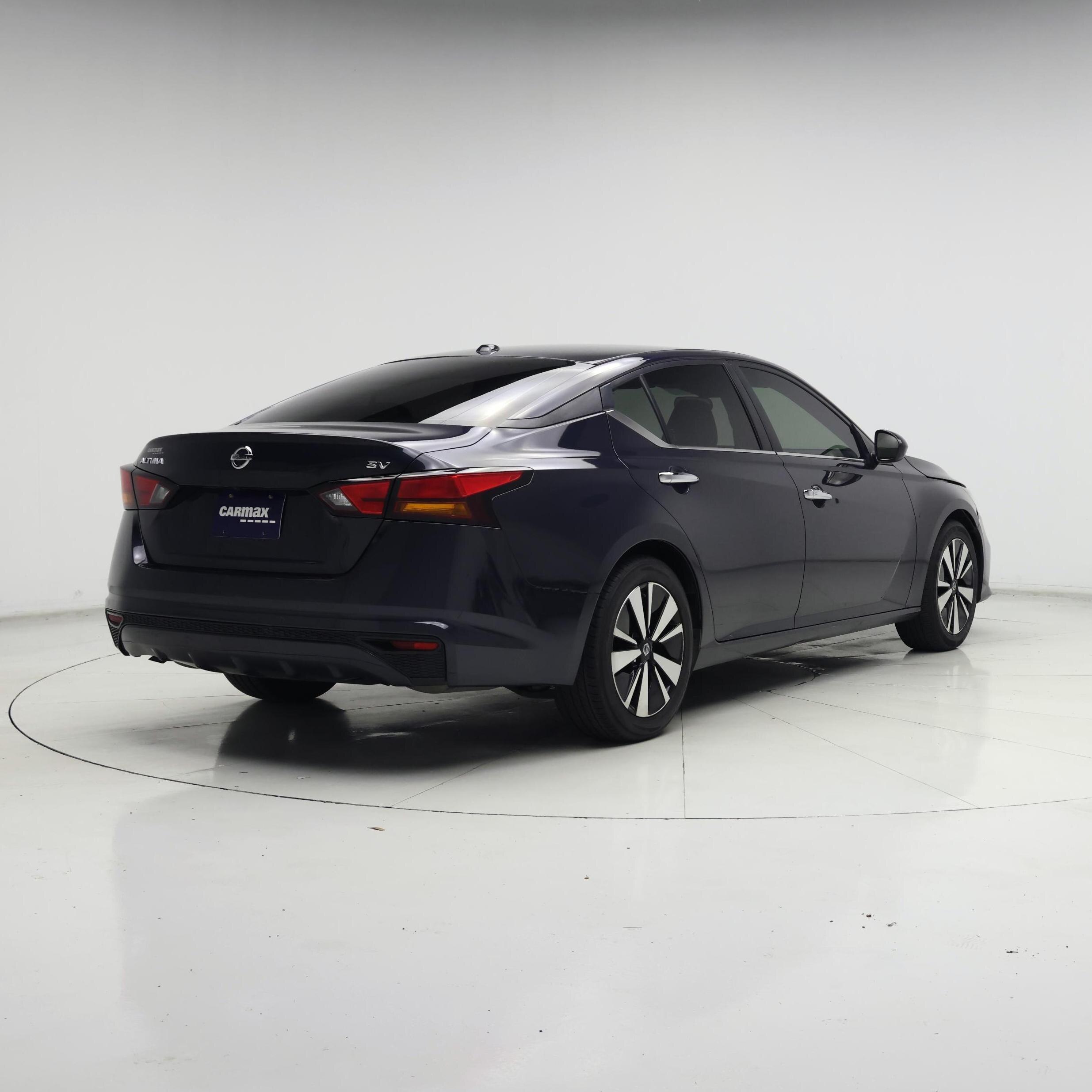 Thumbnail: 2022 Nissan Altima - 8