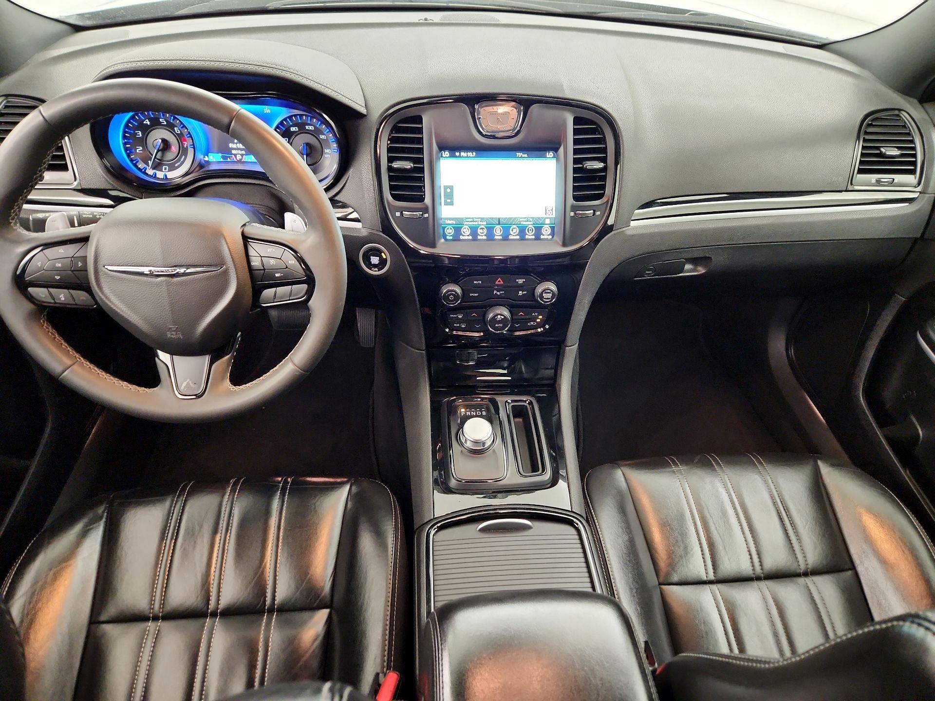 Thumbnail: 2023 Chrysler 300 - 9