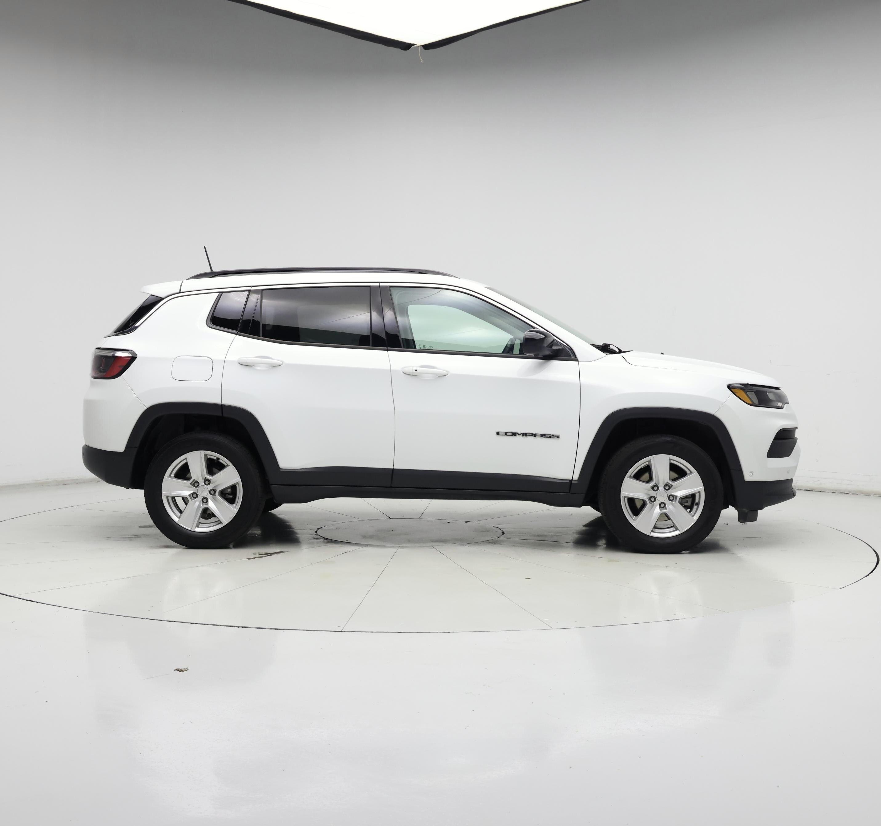 Thumbnail: 2022 Jeep Compass - 7