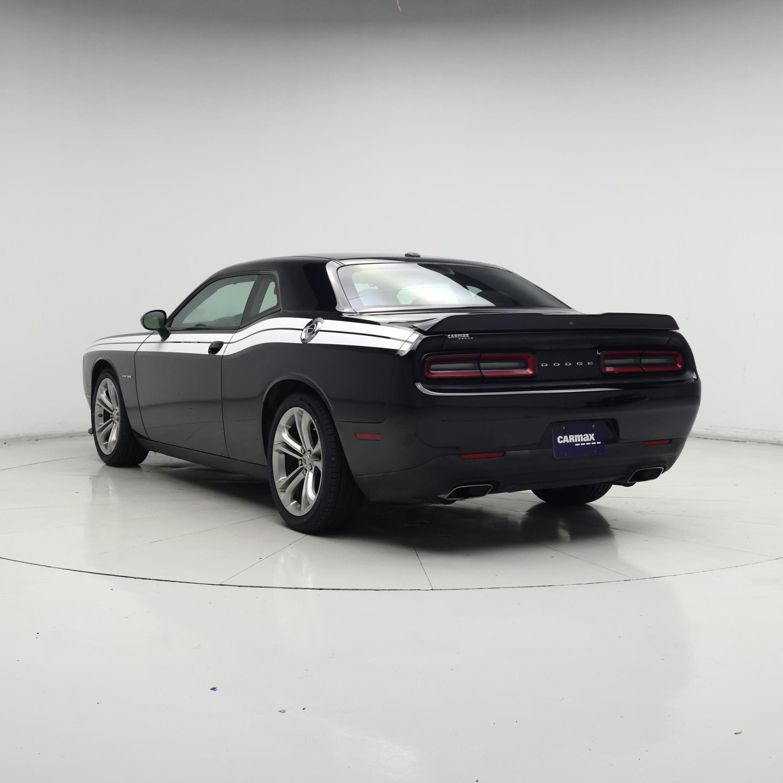 Thumbnail: 2022 Dodge Challenger - 2