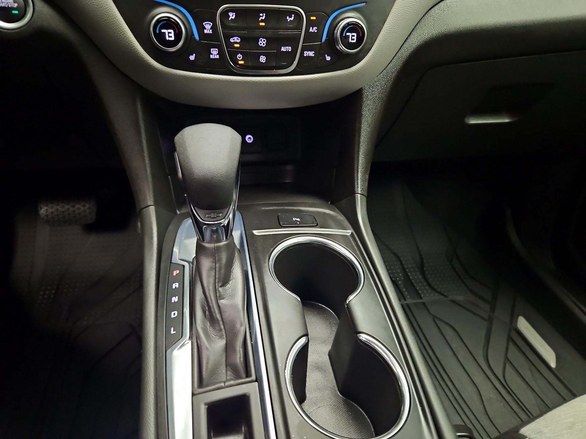 Thumbnail: 2023 Chevrolet Equinox - 16