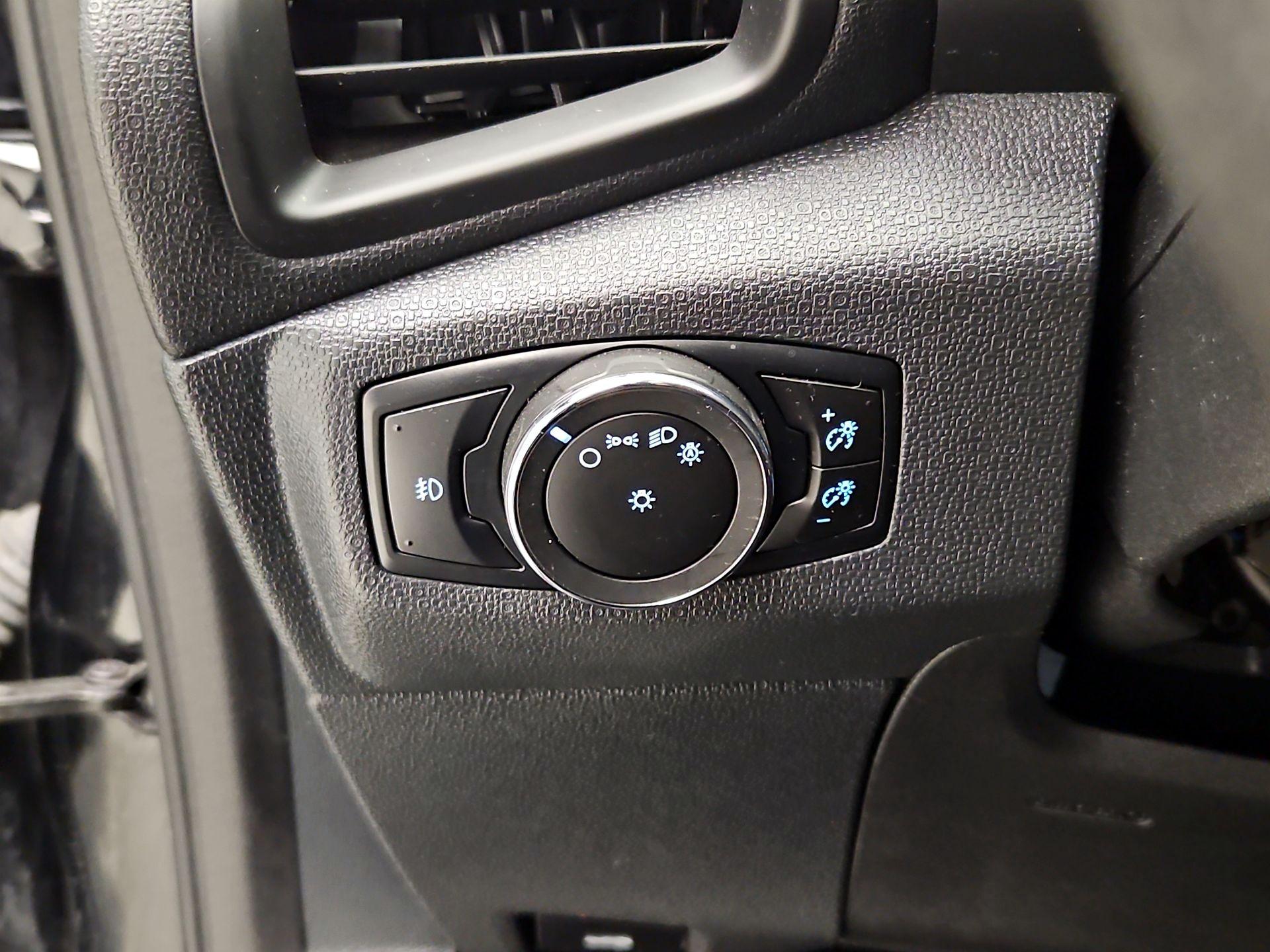 Thumbnail: 2021 Ford EcoSport - 13