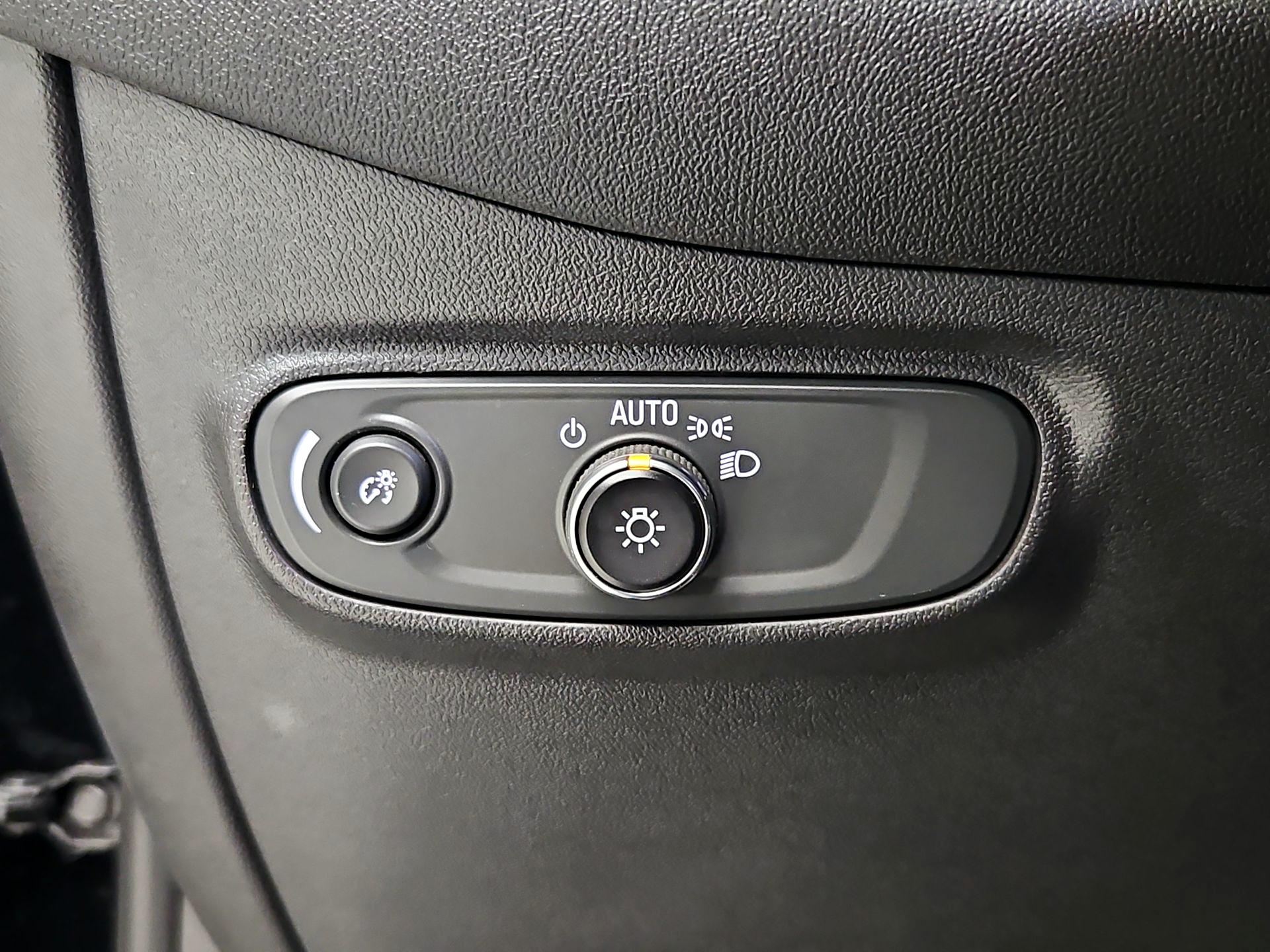 Thumbnail: 2023 Chevrolet Equinox - 13