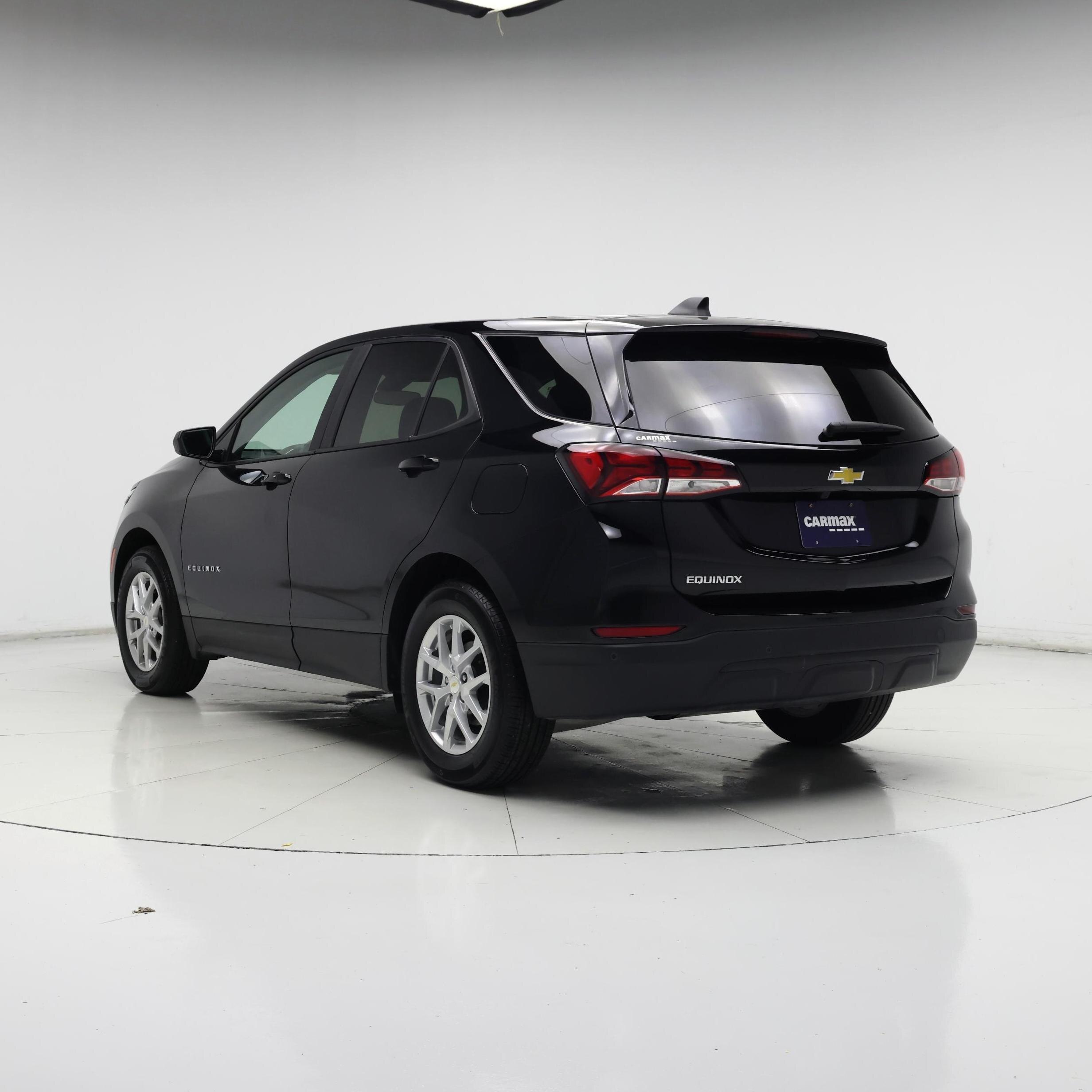 Thumbnail: 2023 Chevrolet Equinox - 2