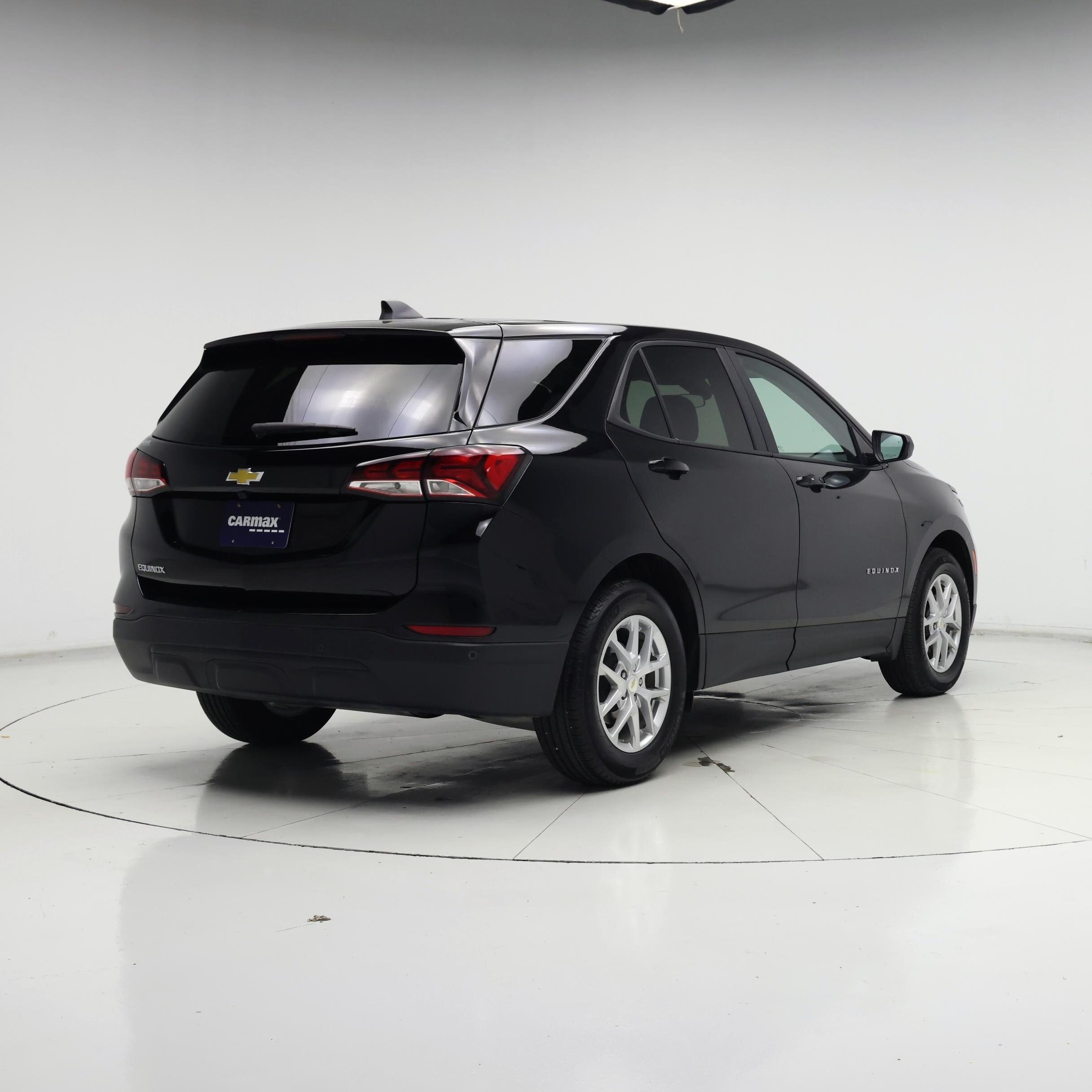 Thumbnail: 2023 Chevrolet Equinox - 8