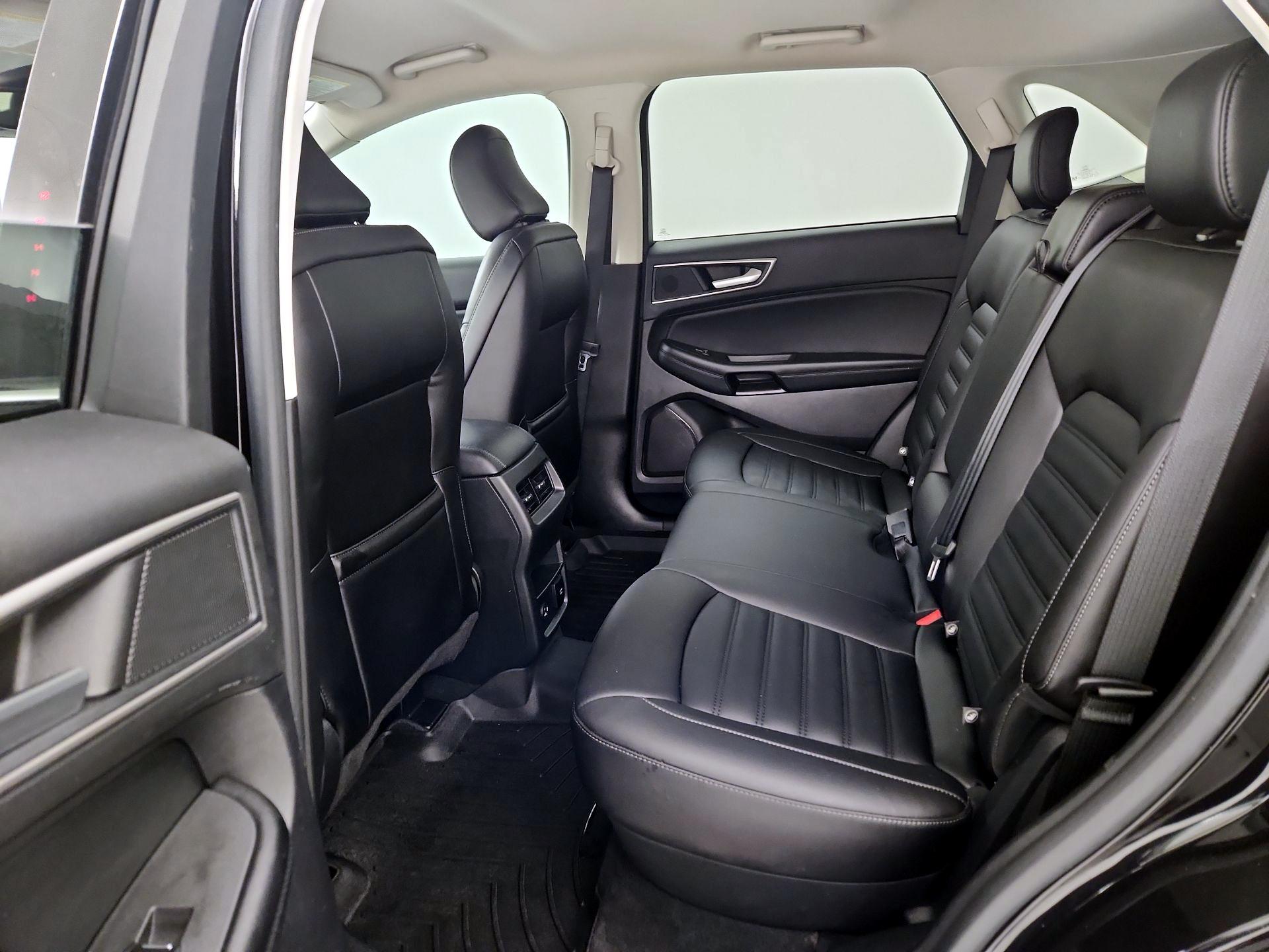 Thumbnail: 2021 Ford Edge - 19