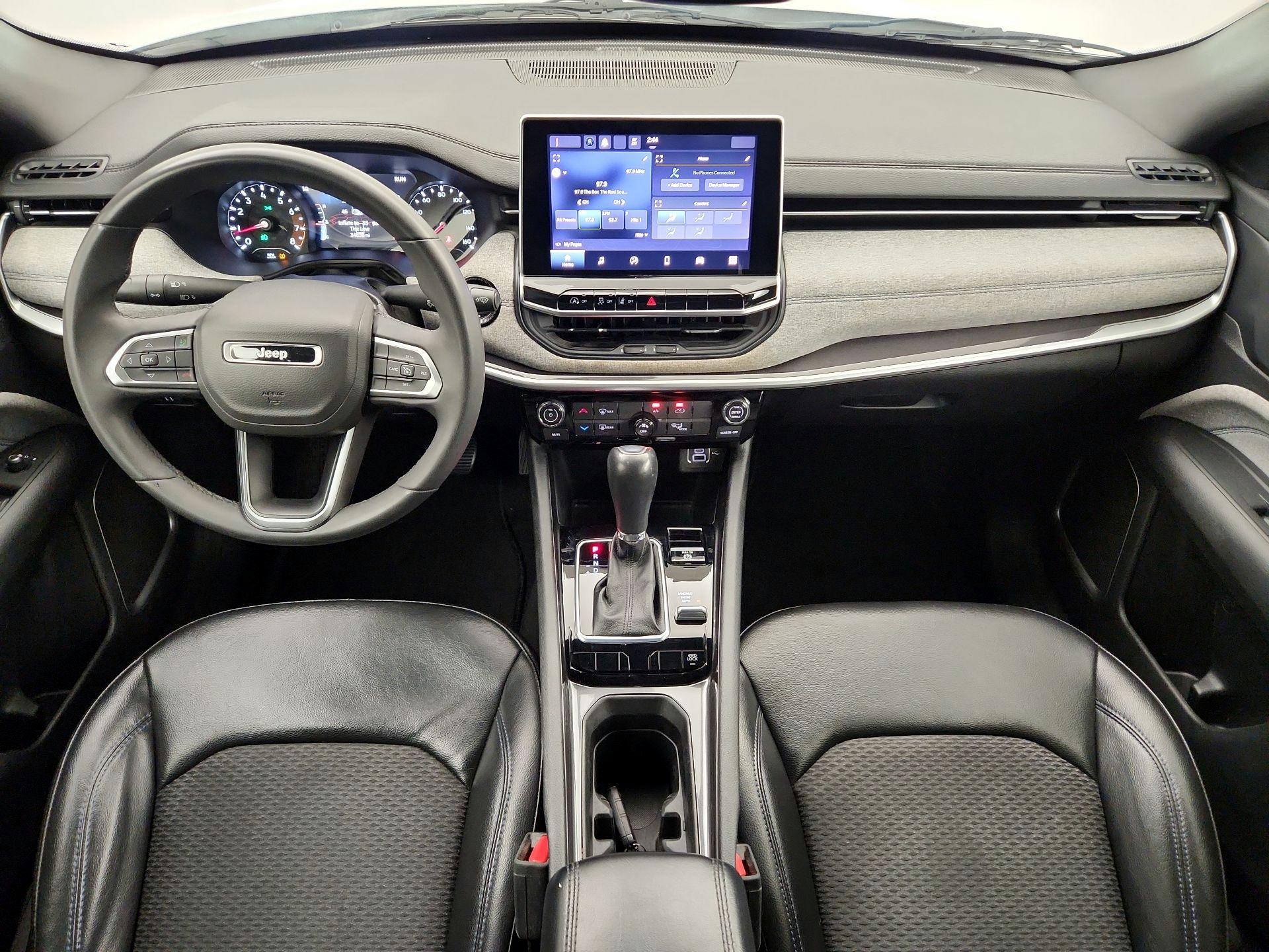 Thumbnail: 2023 Jeep Compass - 9