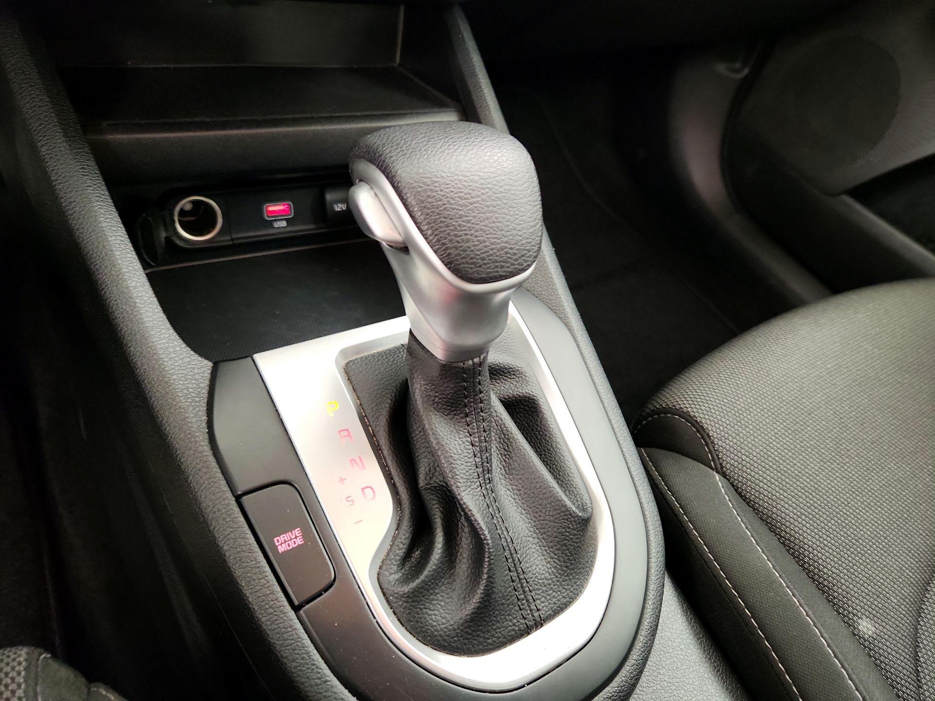 Thumbnail: 2023 Kia Forte - 17