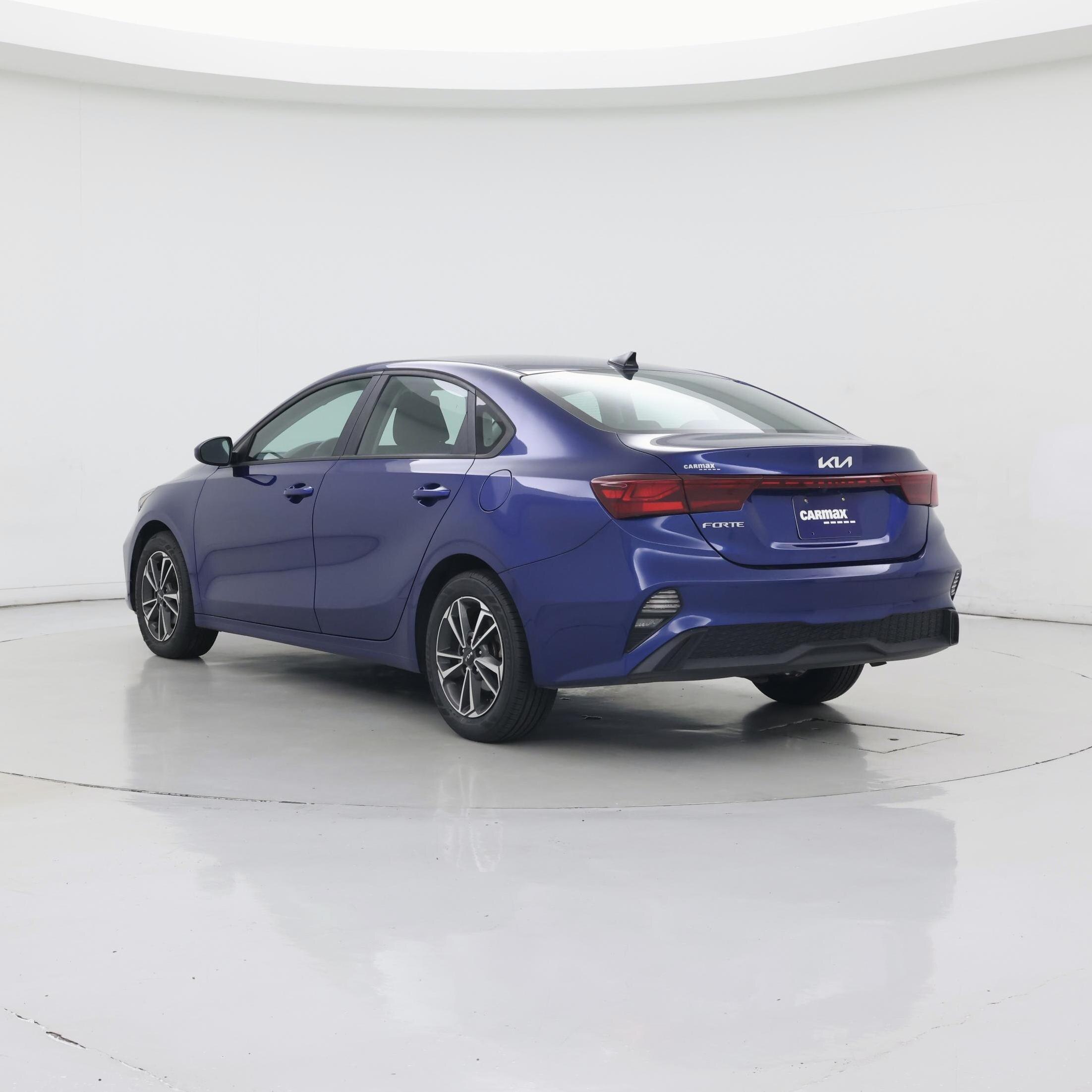 Thumbnail: 2023 Kia Forte - 2