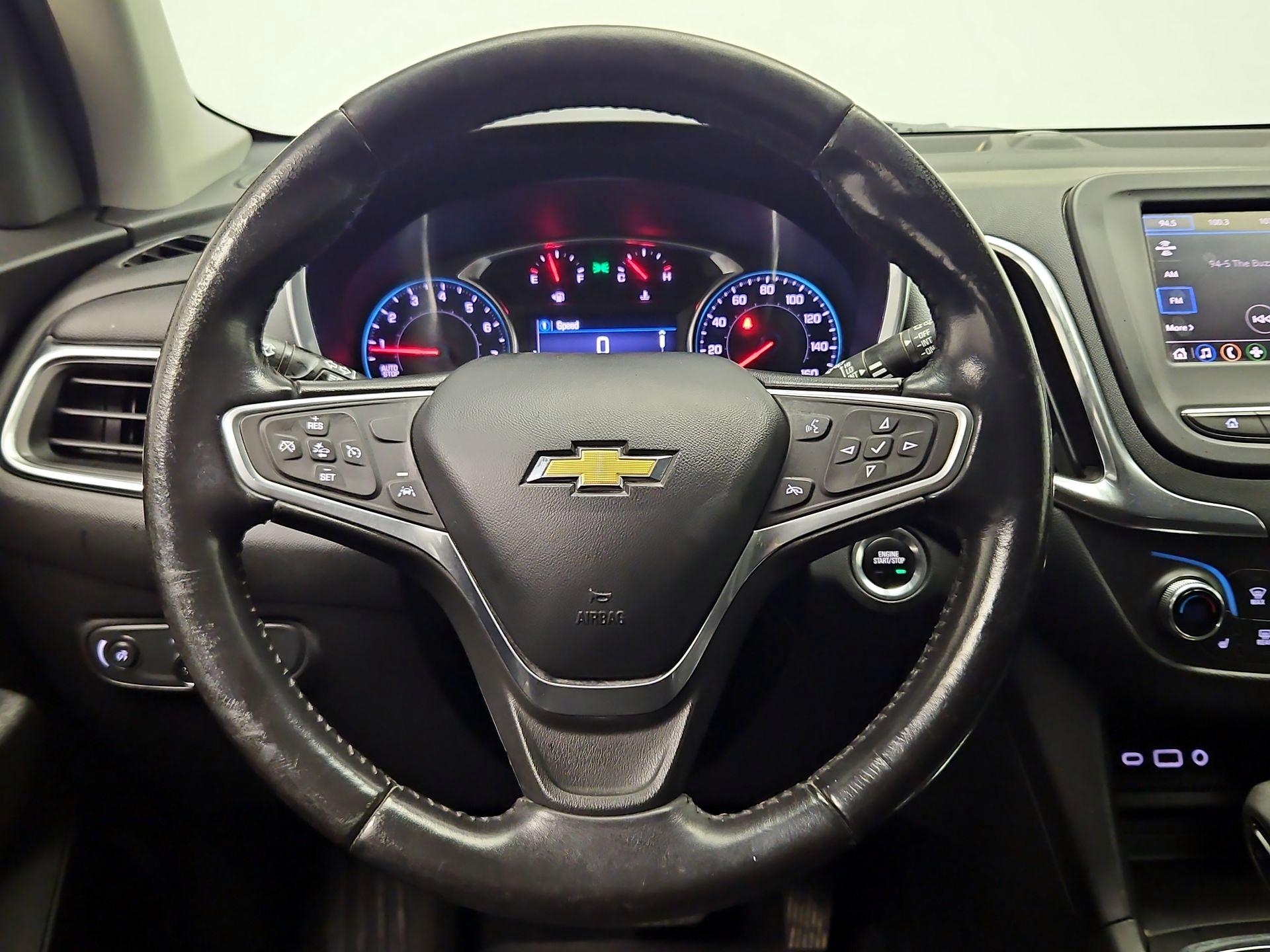 Thumbnail: 2022 Chevrolet Equinox - 10